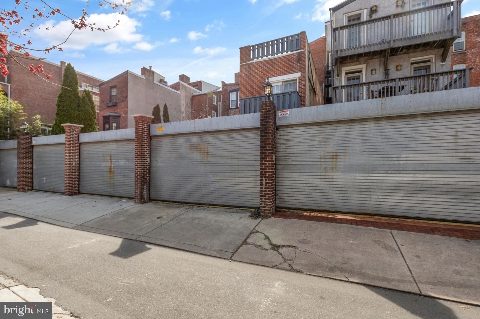 WASHINGTON SQ WEST - Residential Lease