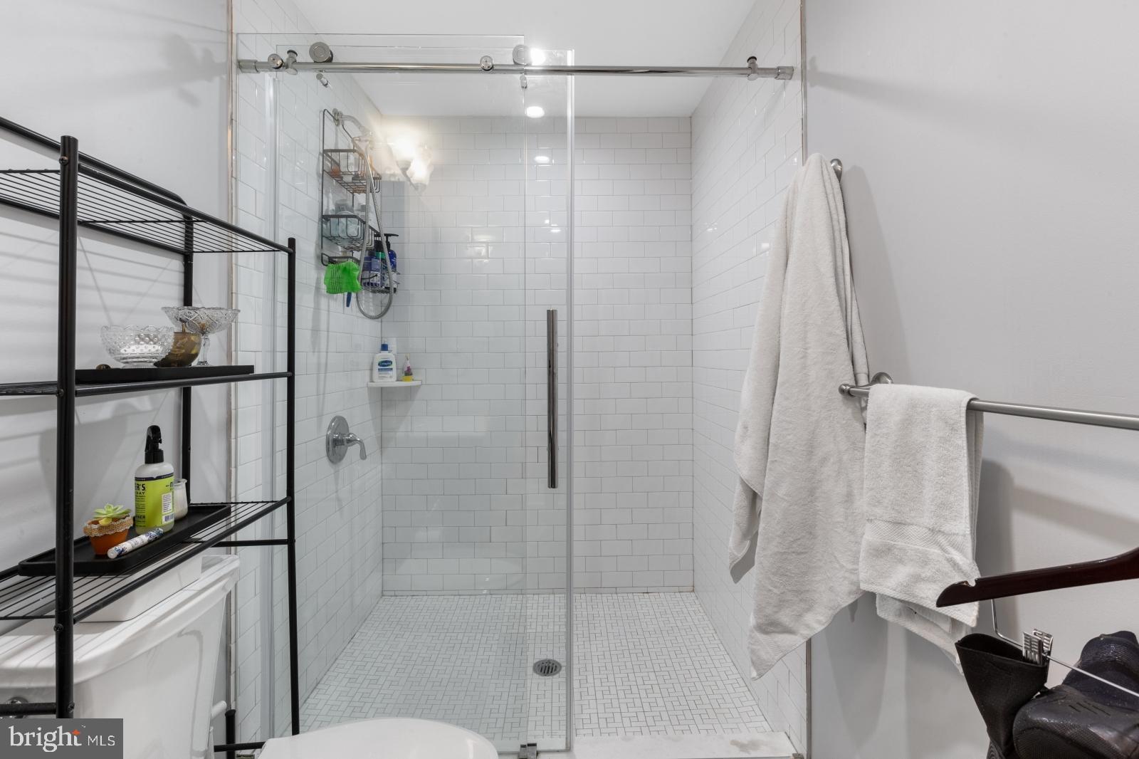 WASHINGTON SQ WEST - Residential Lease