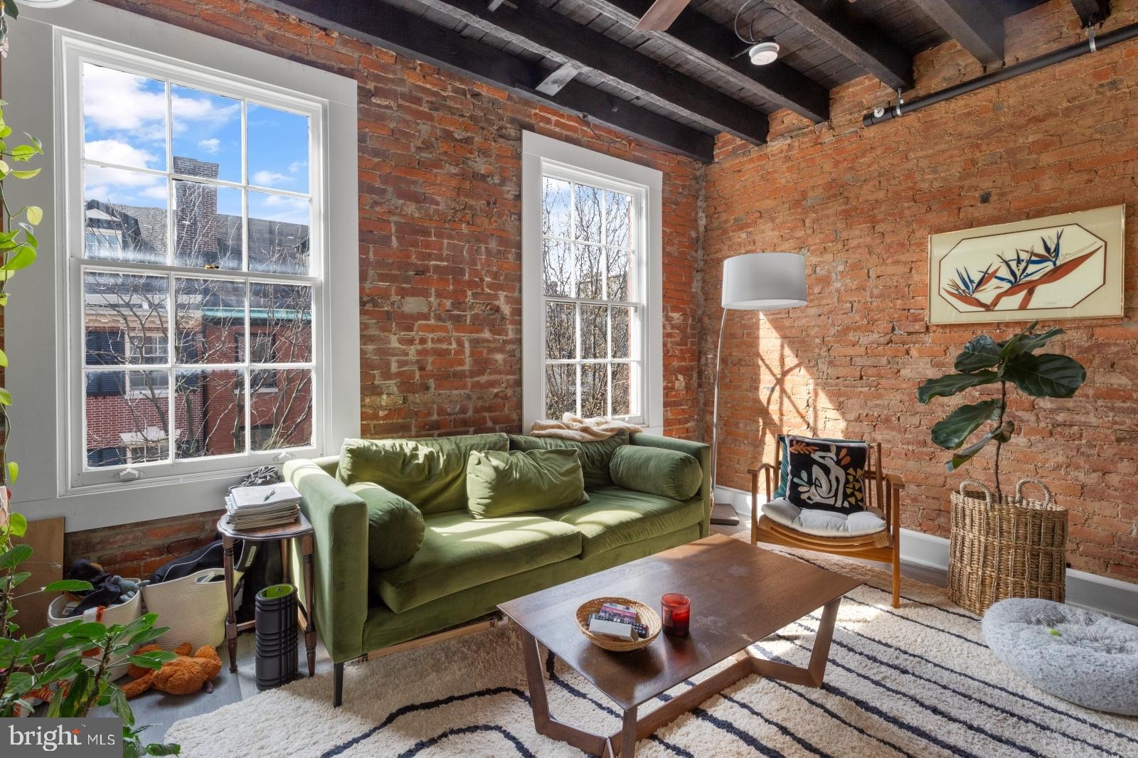 WASHINGTON SQ WEST - Residential Lease