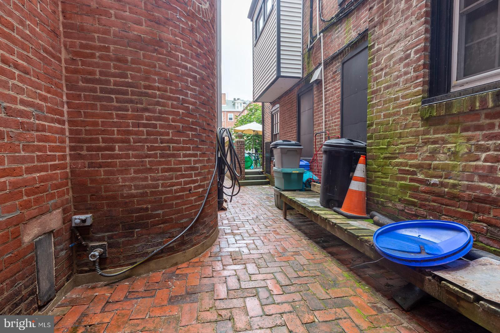 WASHINGTON SQ WEST - Residential Lease