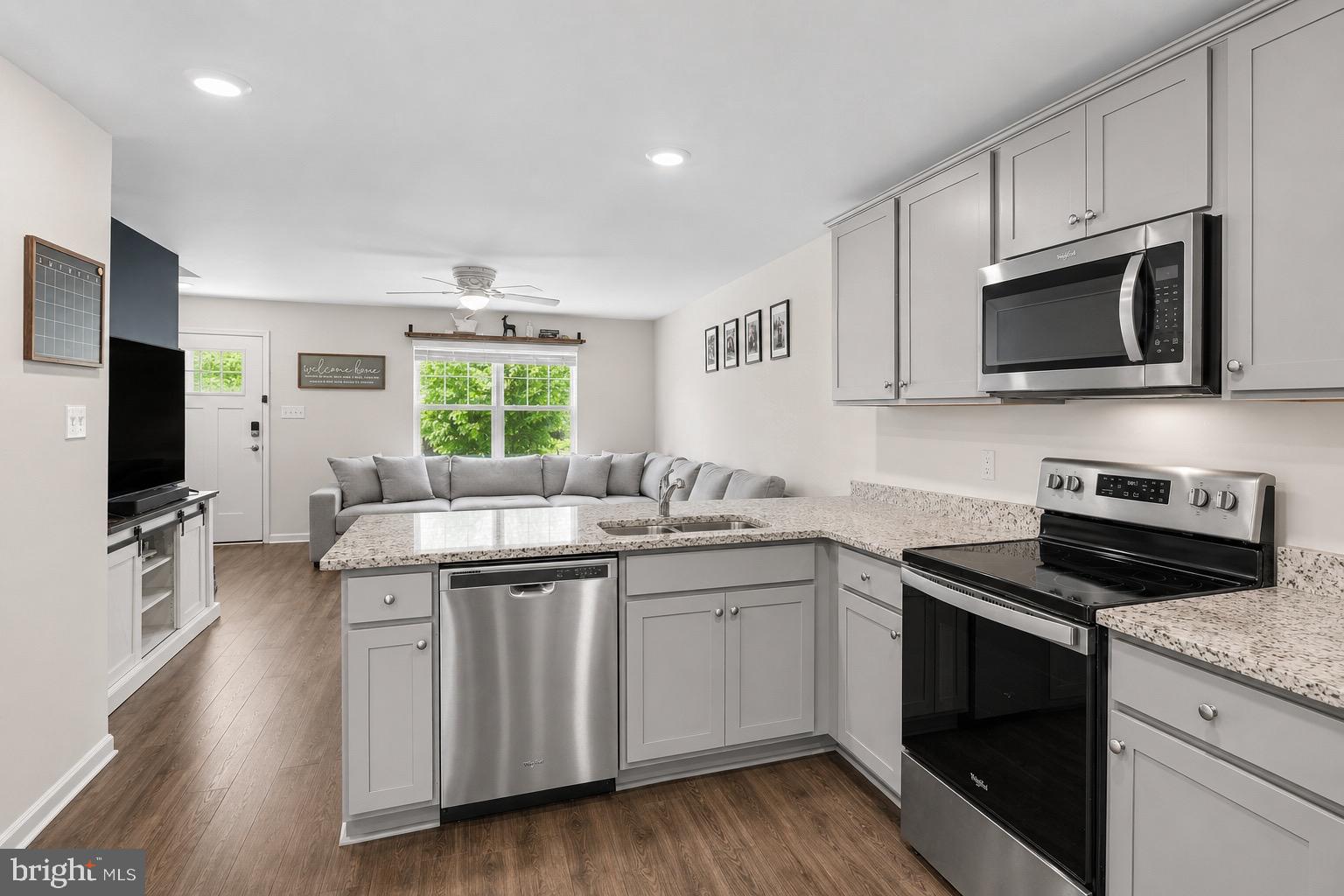 MAURY HEIGHTS - Residential