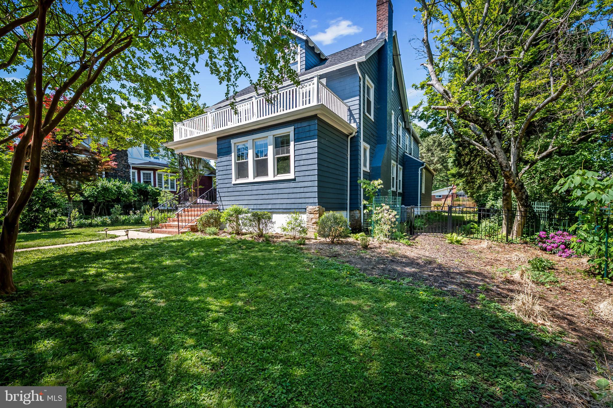MOUNT WASHINGTON - Residential