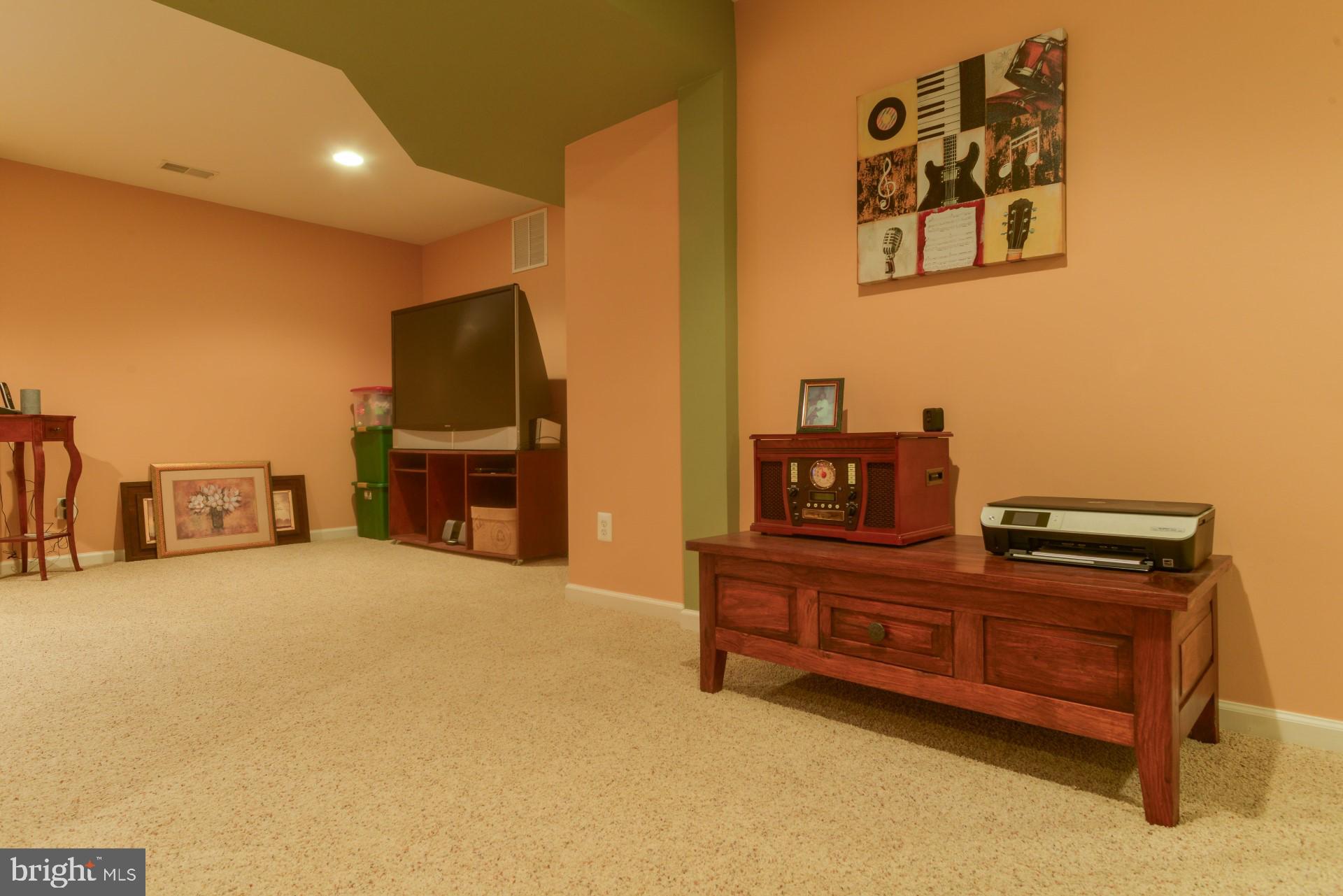 KIRKPATRICK FARMS - Residential