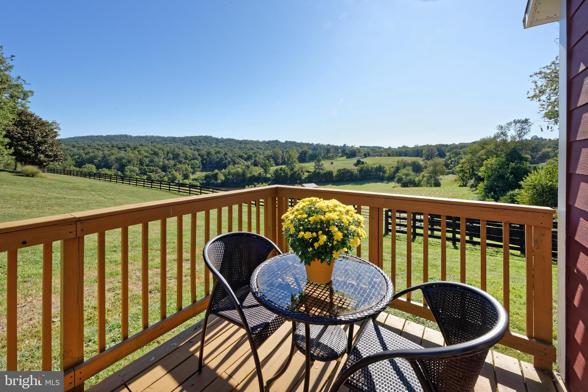 BELLEVUE FARMS - Residential