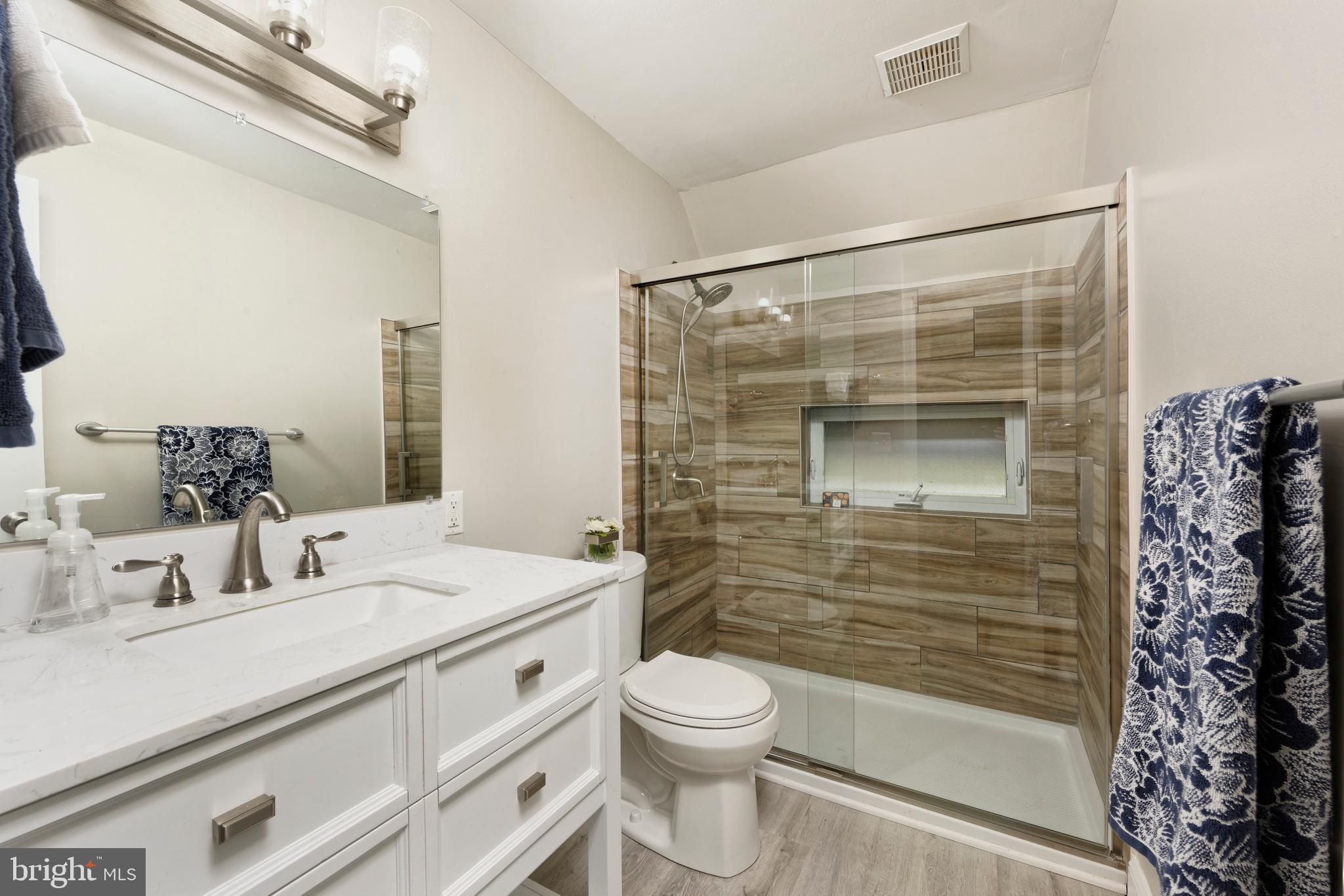BELLEVUE FARMS - Residential