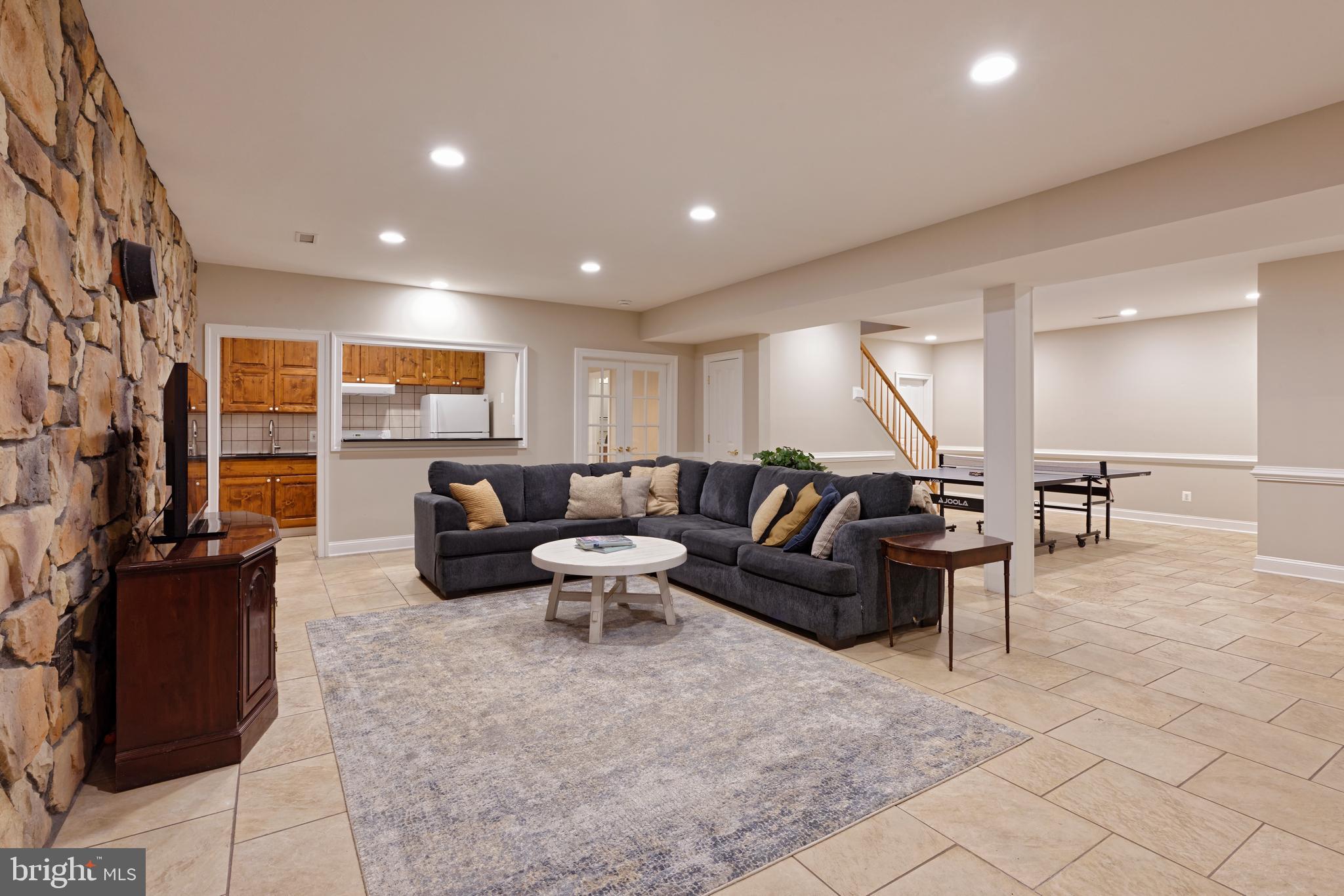 BELLEVUE FARMS - Residential