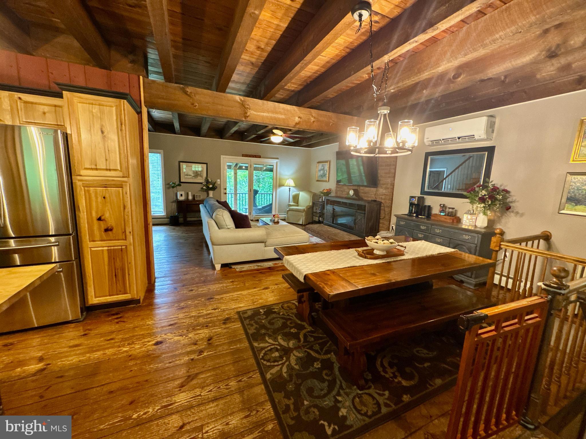WINDSOR TWP - Residential