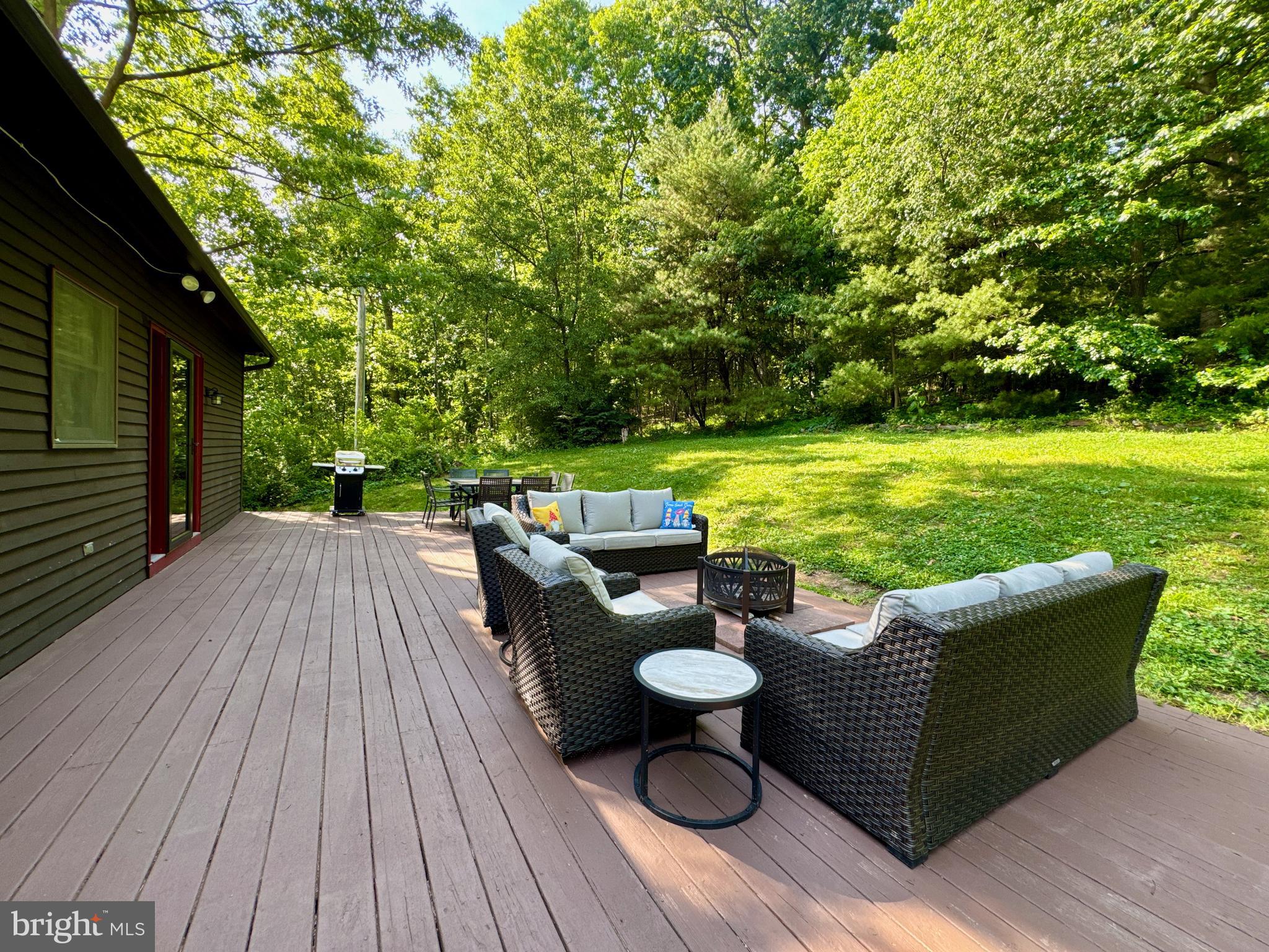 WINDSOR TWP - Residential