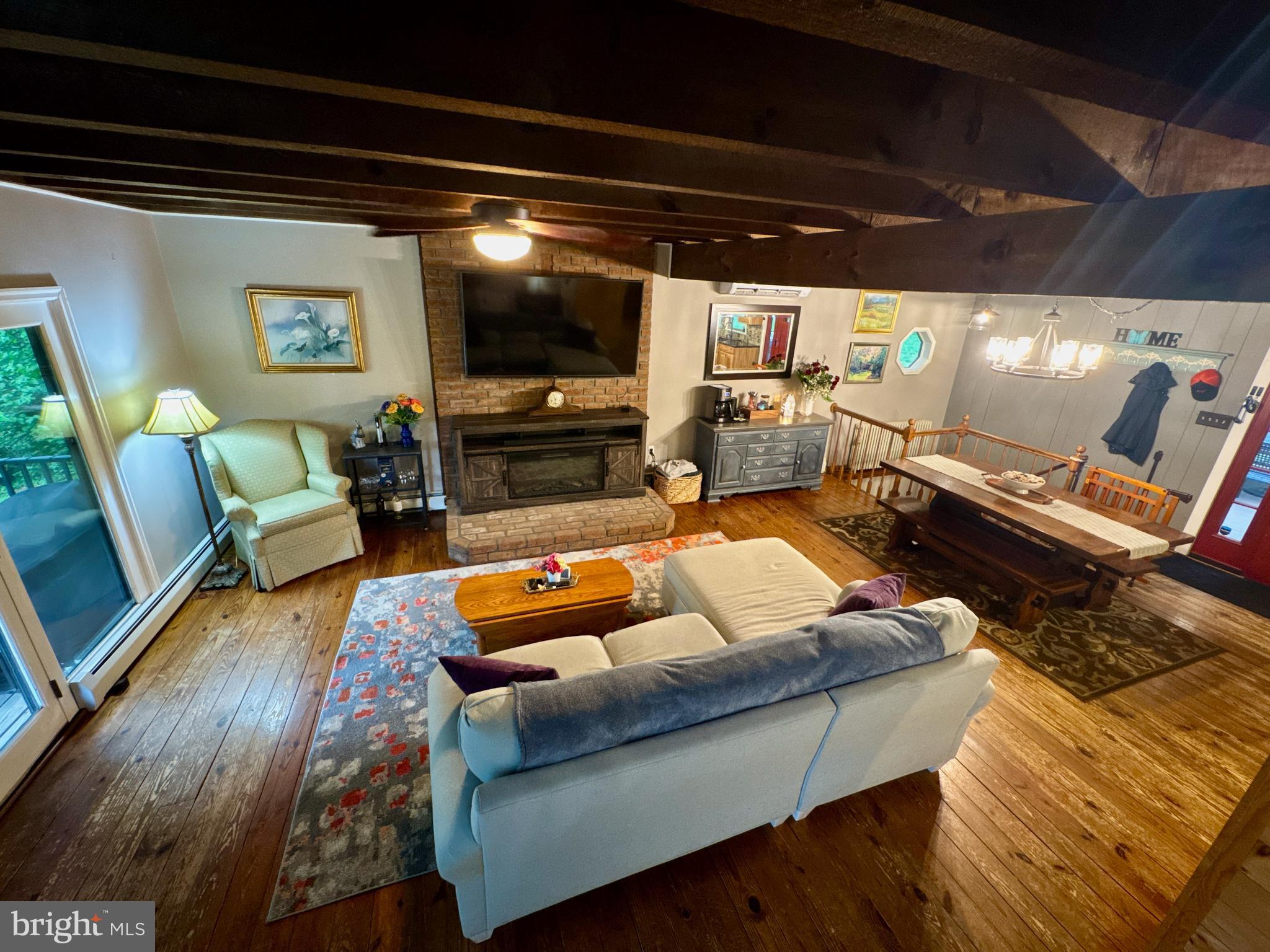 WINDSOR TWP - Residential