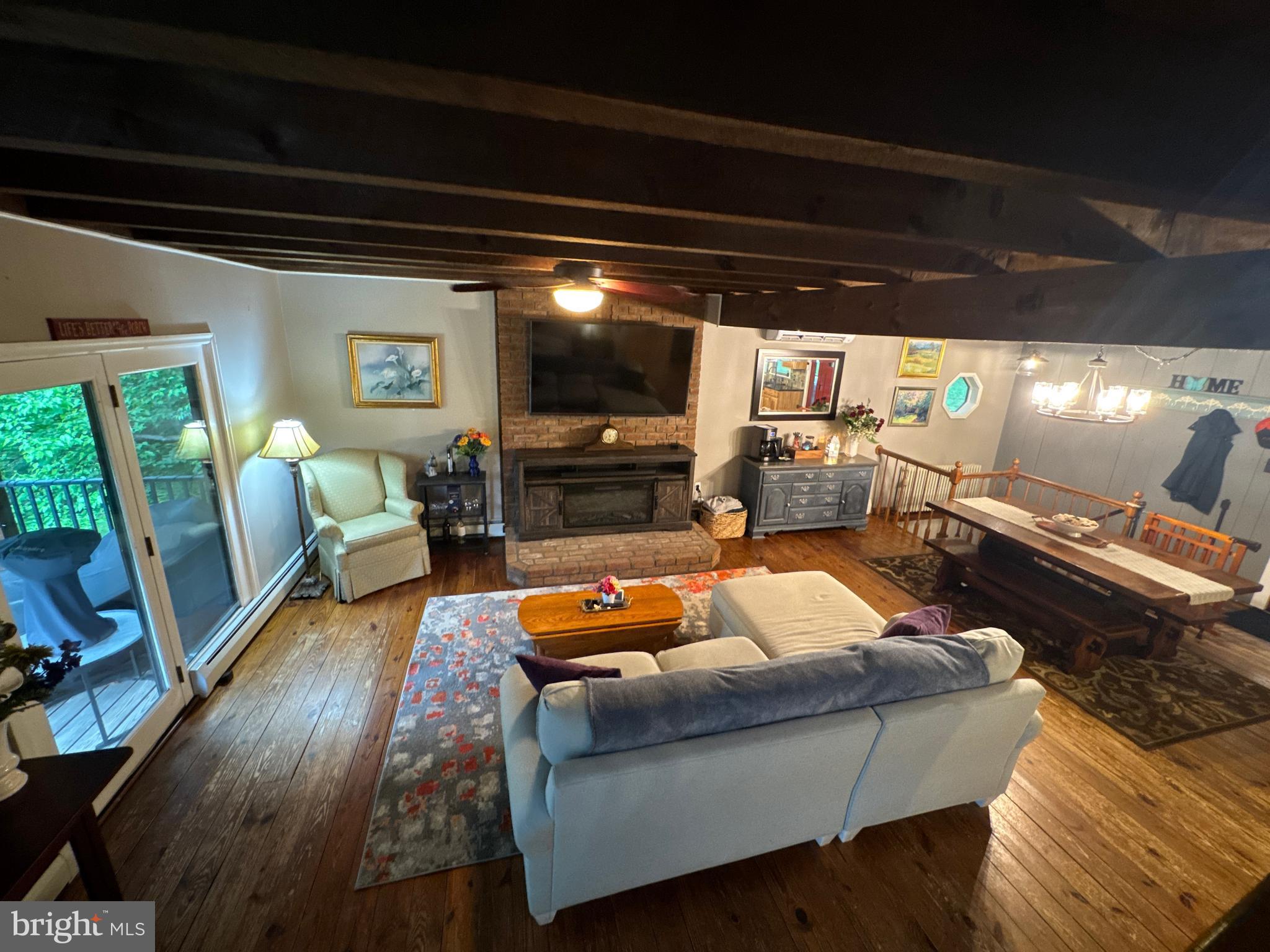 WINDSOR TWP - Residential