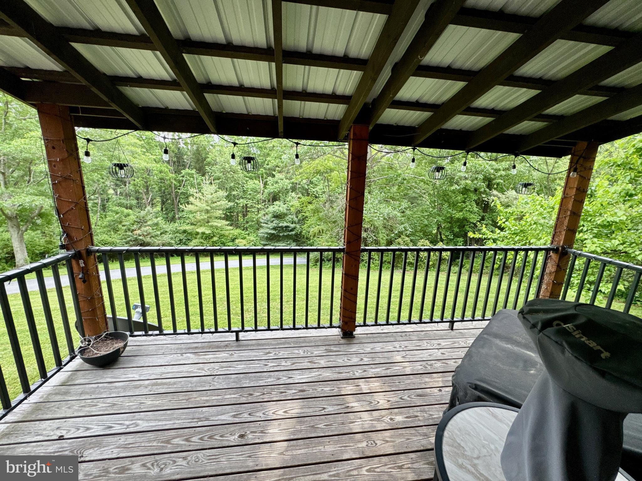 WINDSOR TWP - Residential