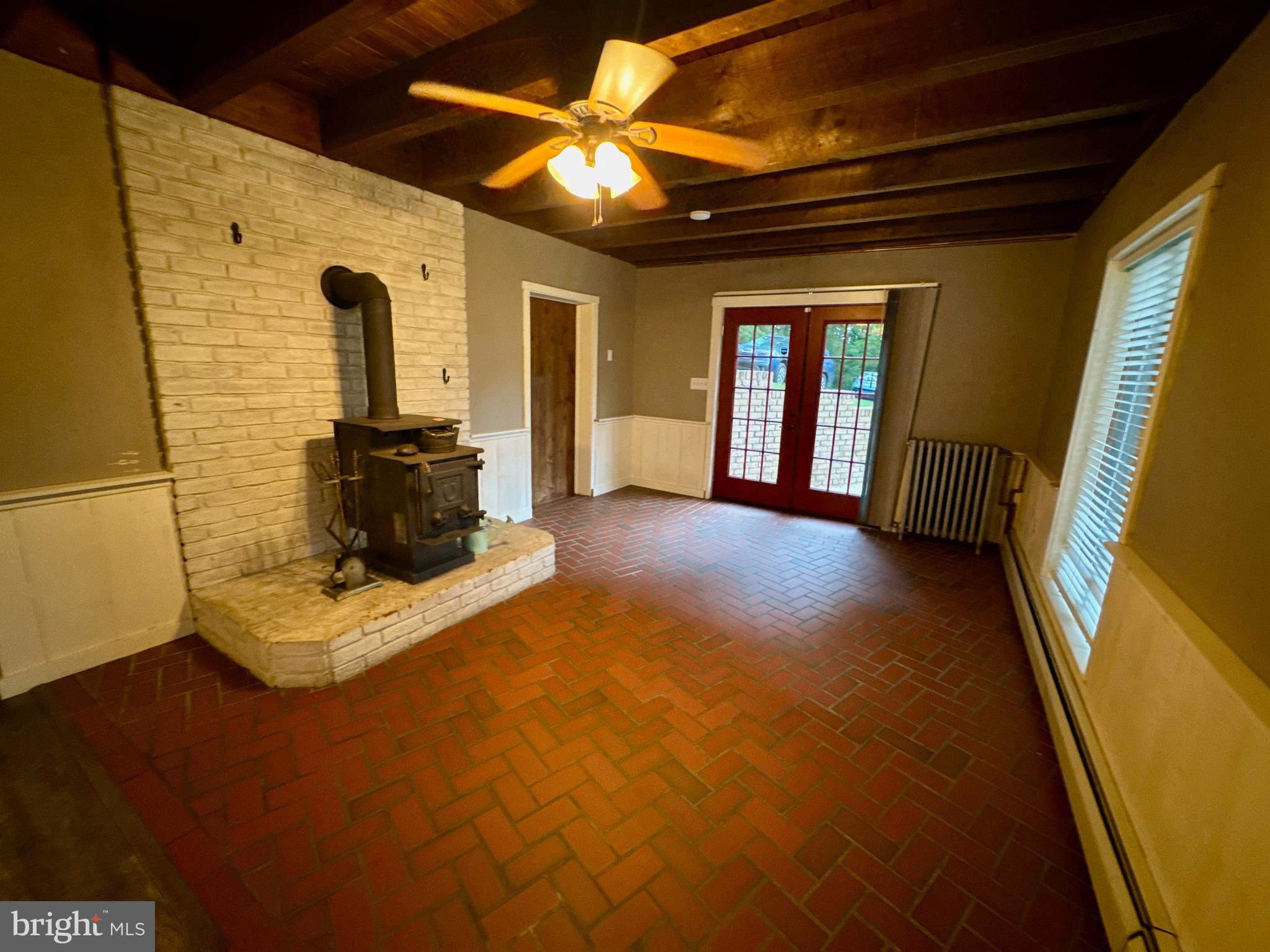 WINDSOR TWP - Residential