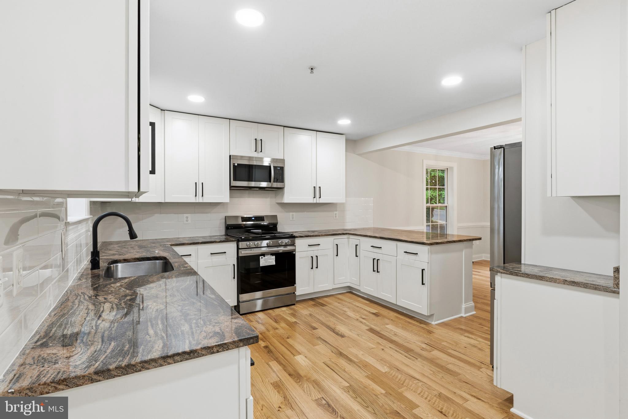 MT RAINIER - Residential