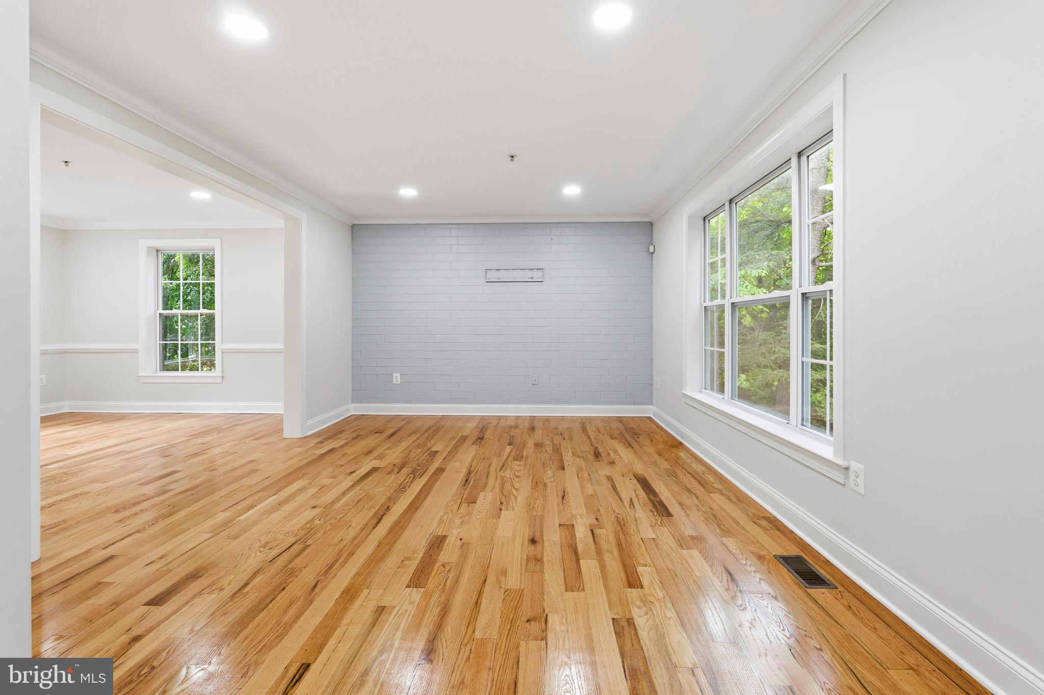 MT RAINIER - Residential