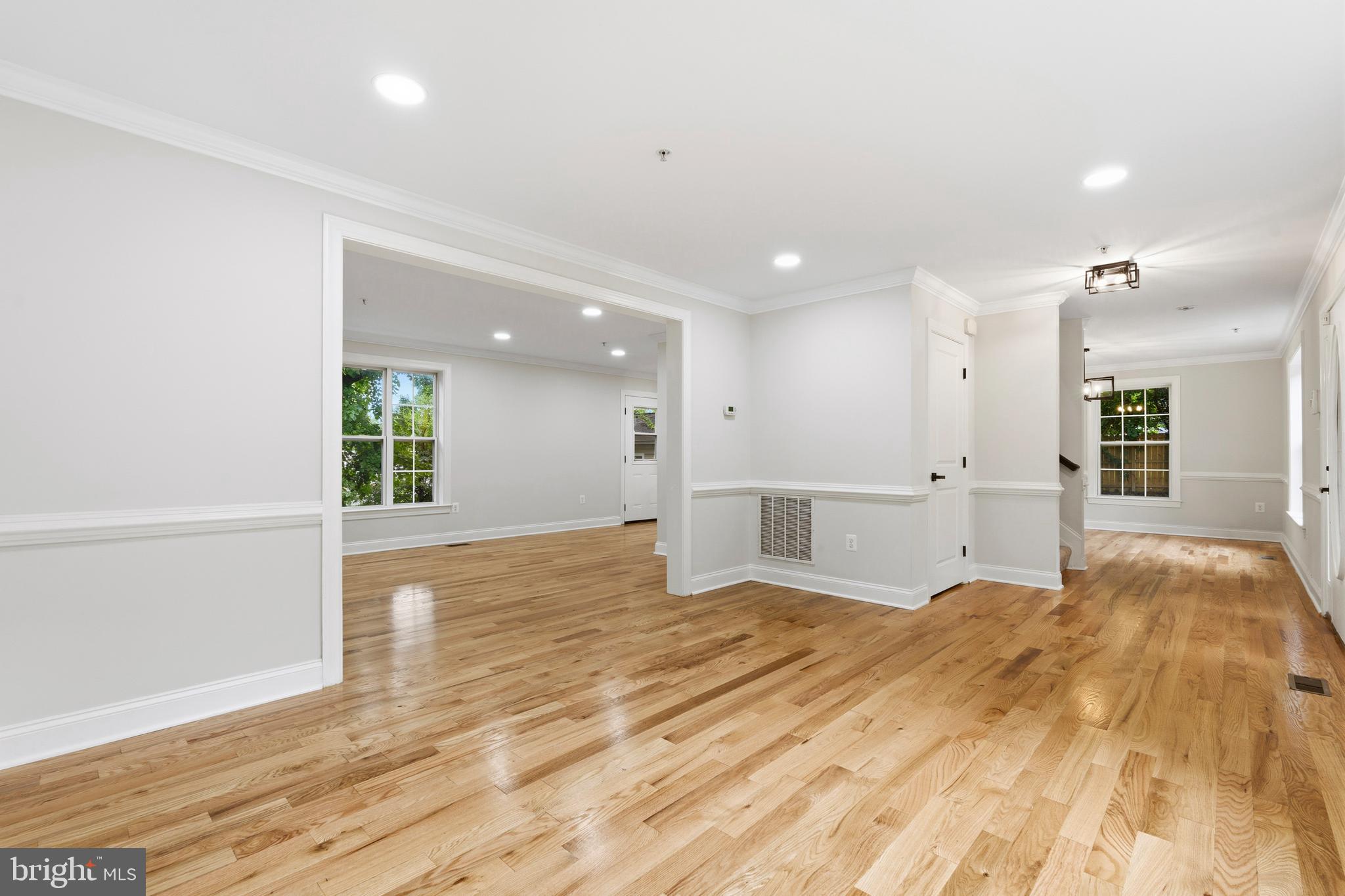 MT RAINIER - Residential