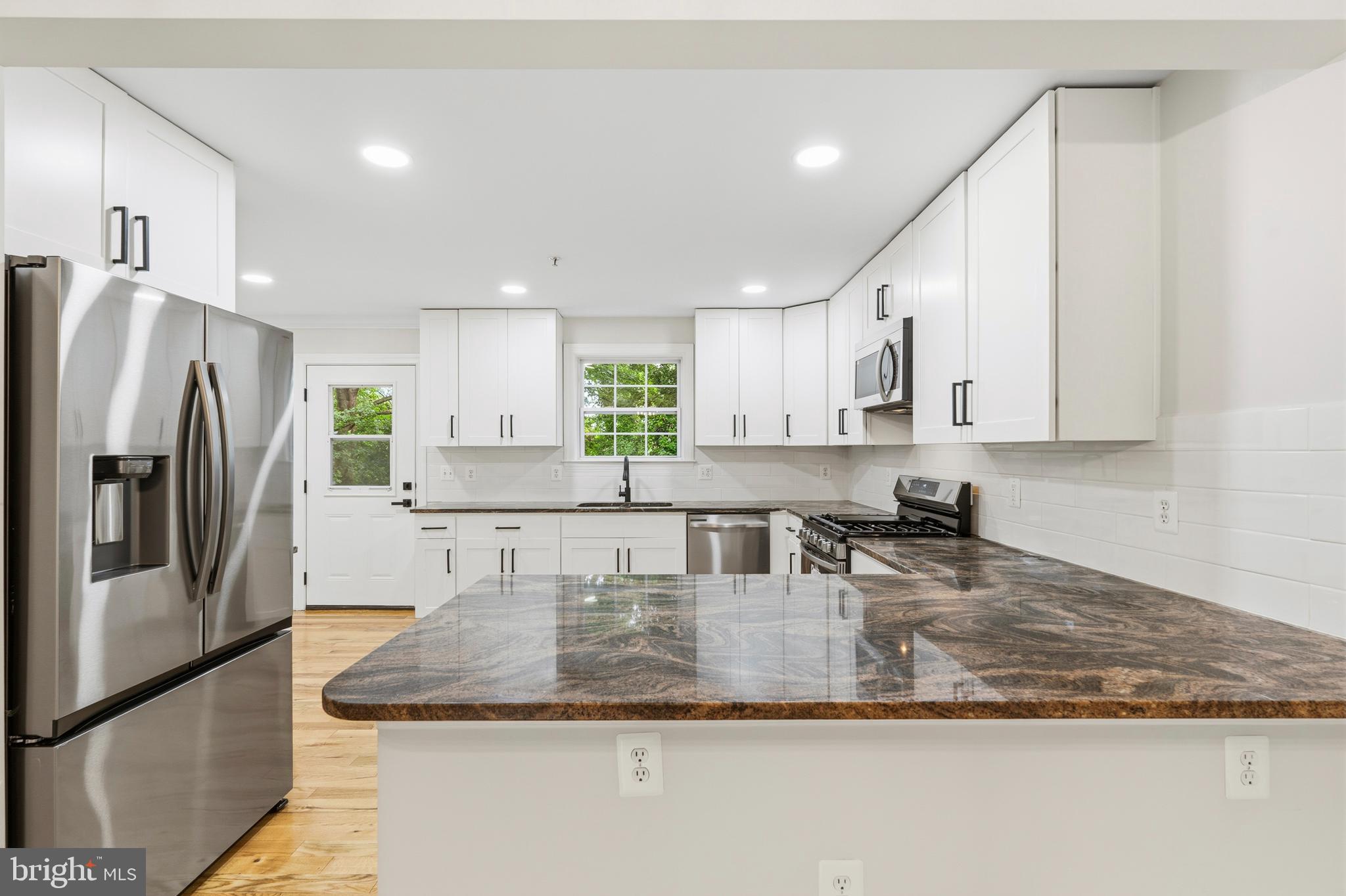 MT RAINIER - Residential