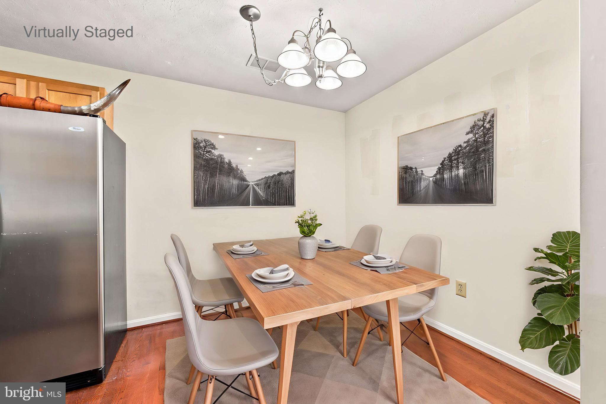 SIGNAL KNOB CONDOS - Residential