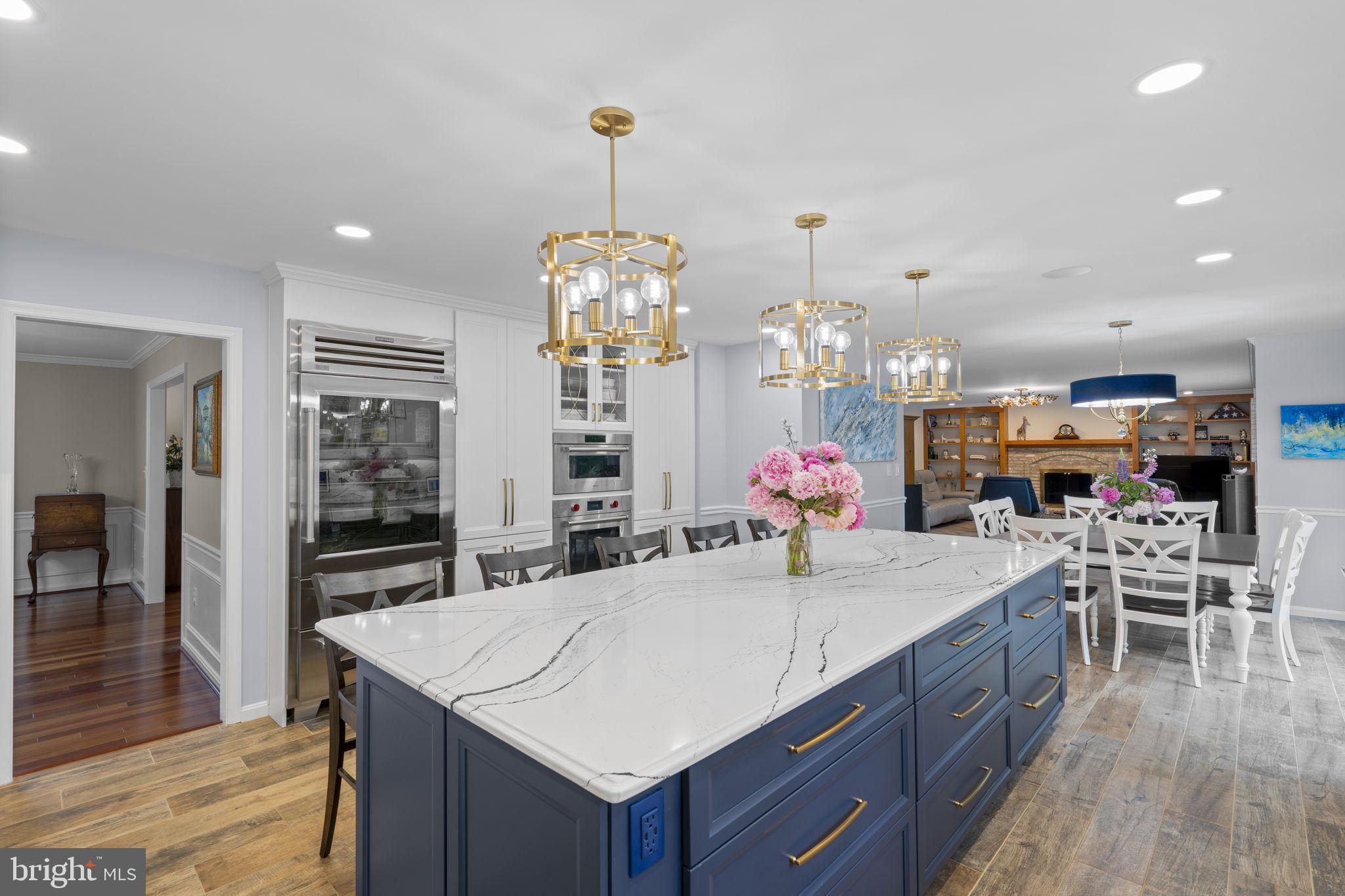 LAYTONSVILLE KNOLLS - Residential