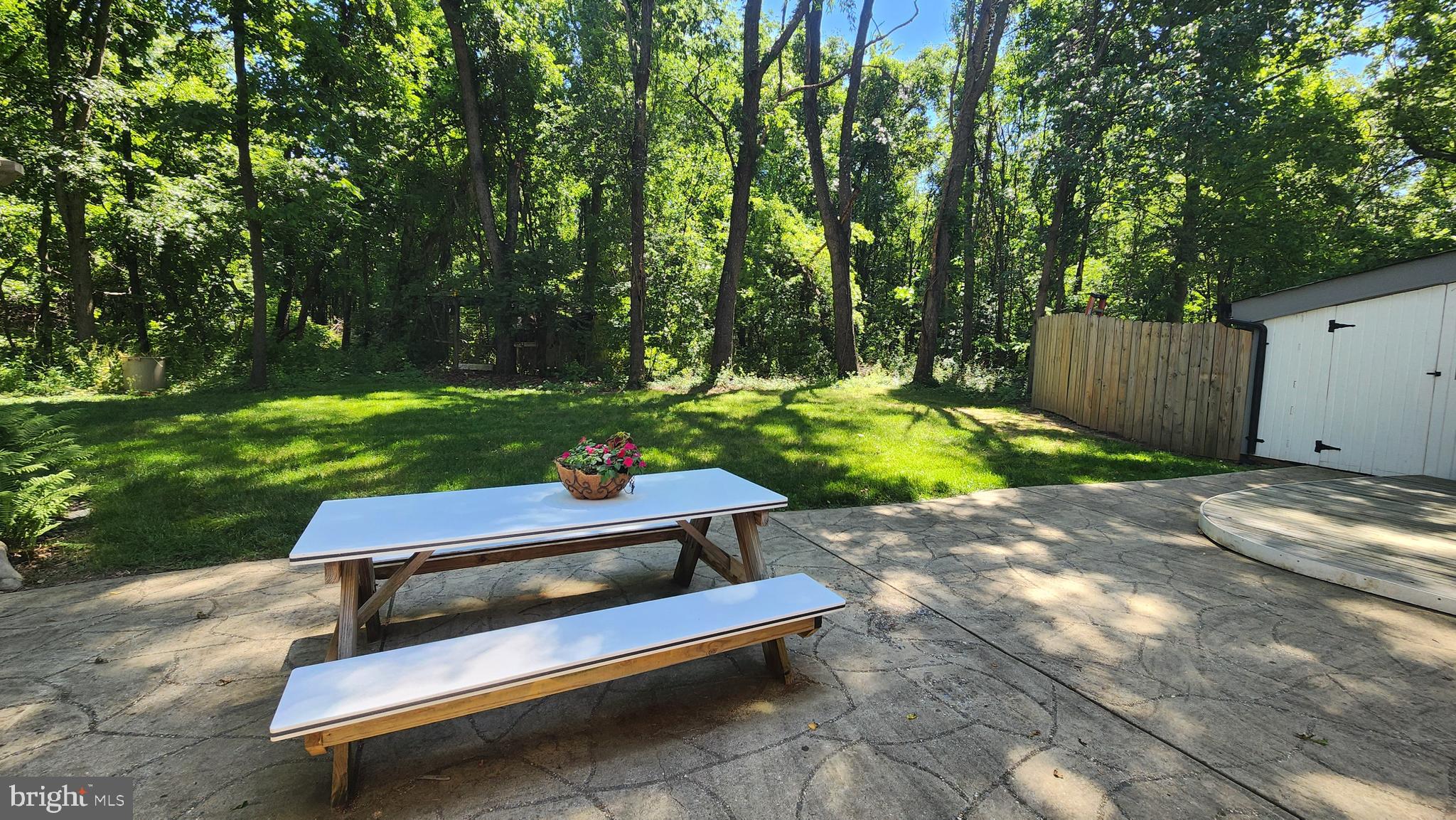 COLESVILLE OUTSIDE - Residential