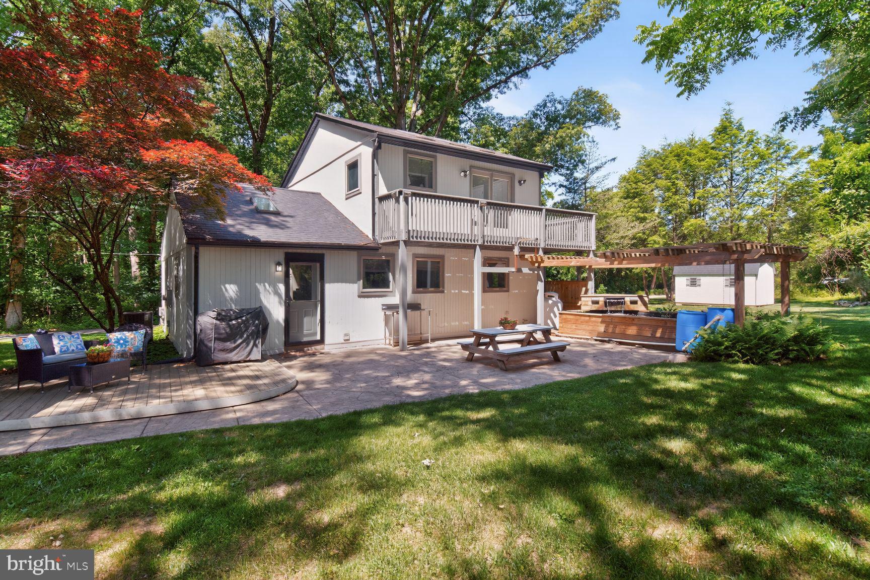 COLESVILLE OUTSIDE - Residential