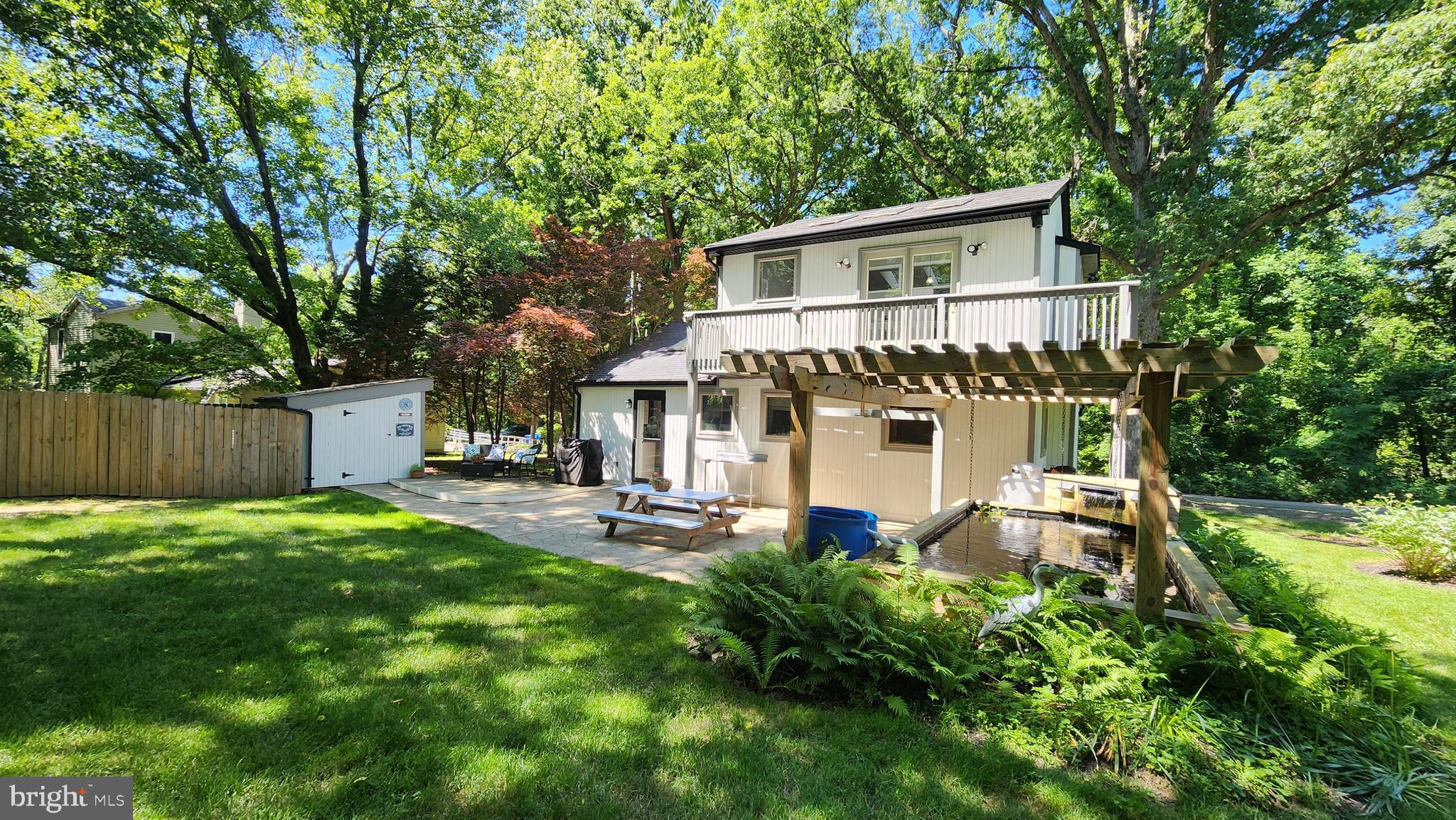 COLESVILLE OUTSIDE - Residential