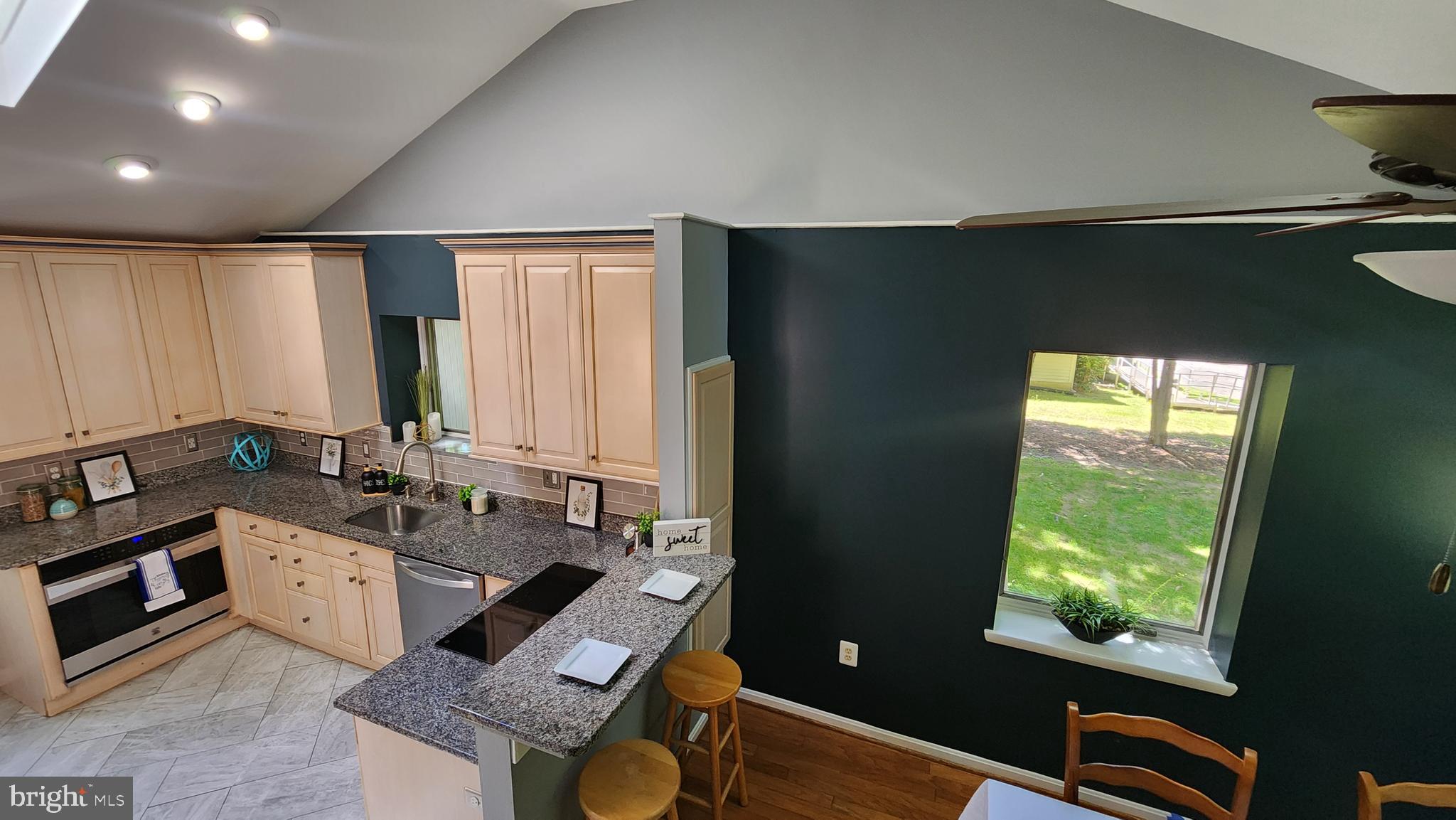COLESVILLE OUTSIDE - Residential