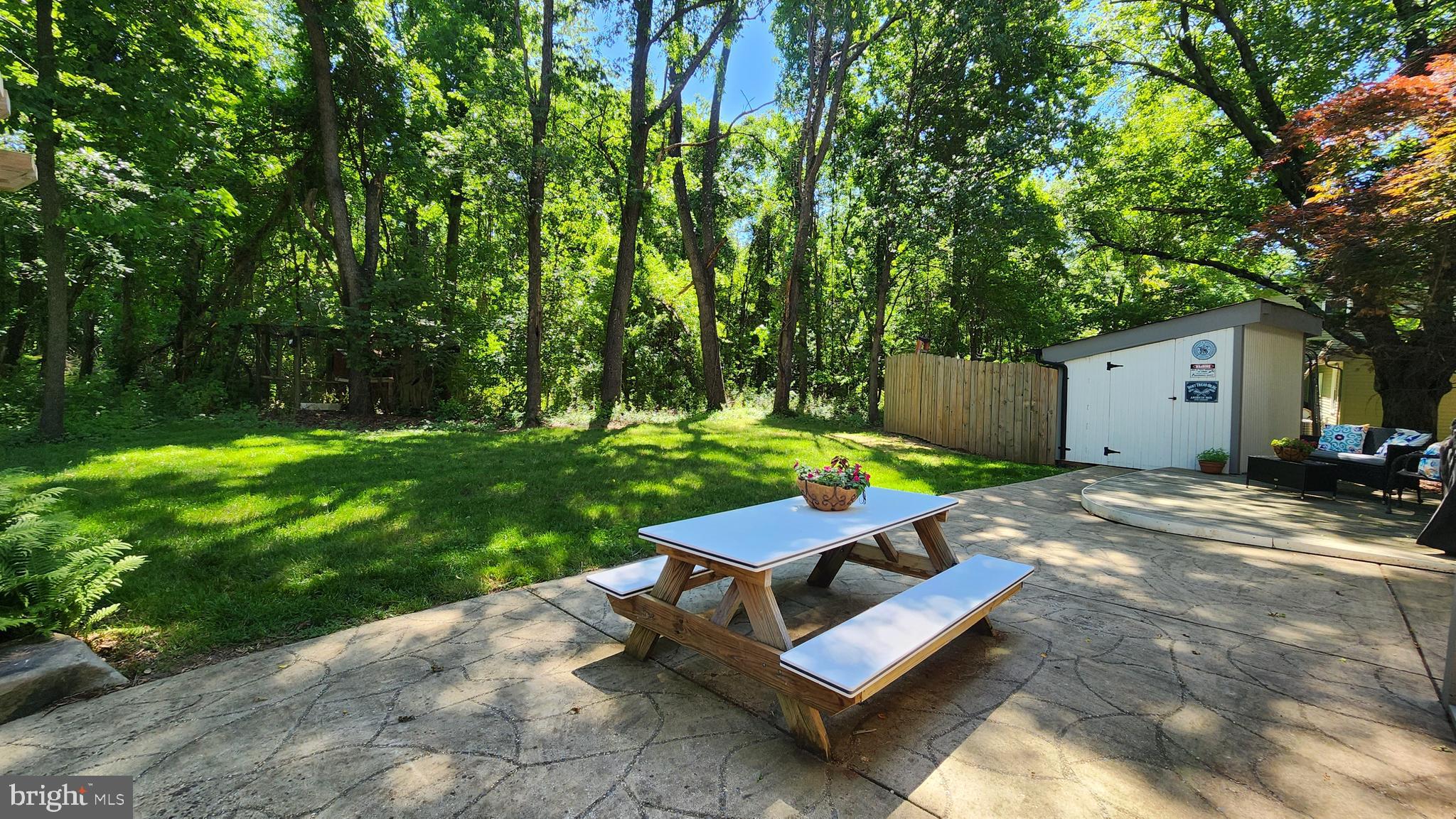 COLESVILLE OUTSIDE - Residential