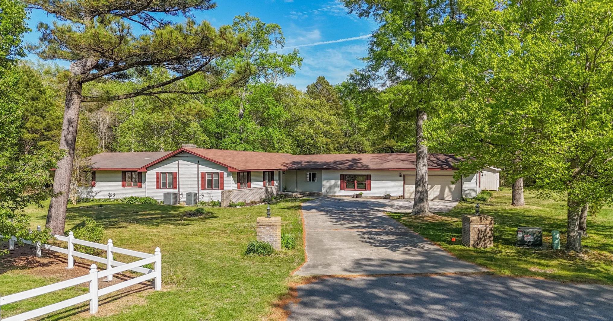 PINE CROFT - Residential