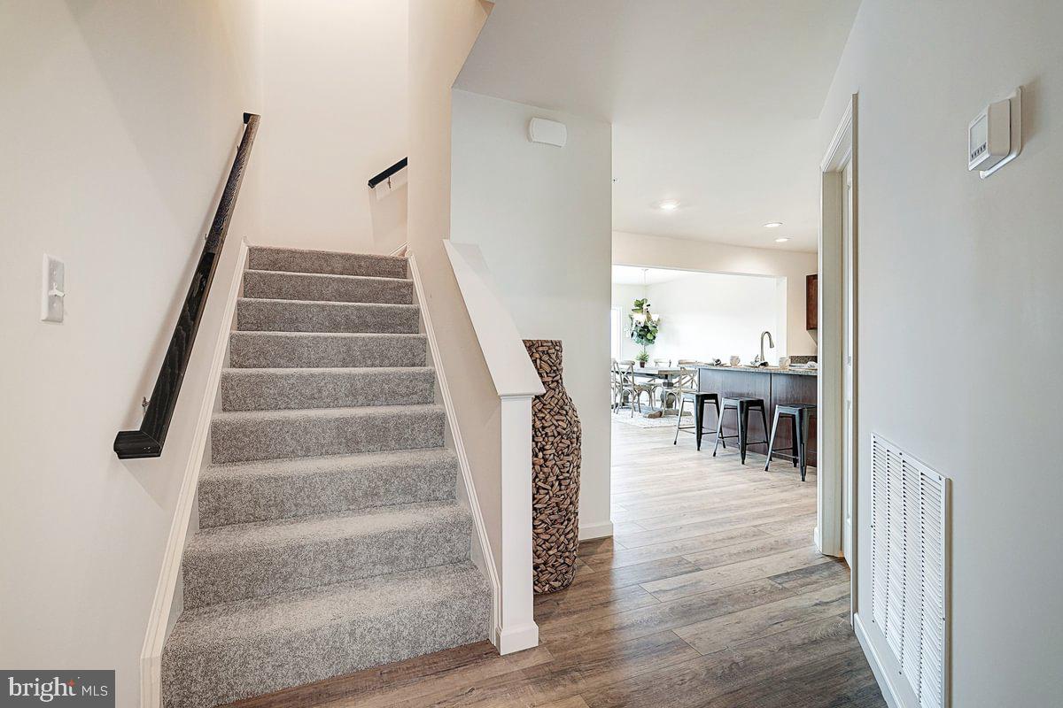 HARVEST MEADOWS - Residential