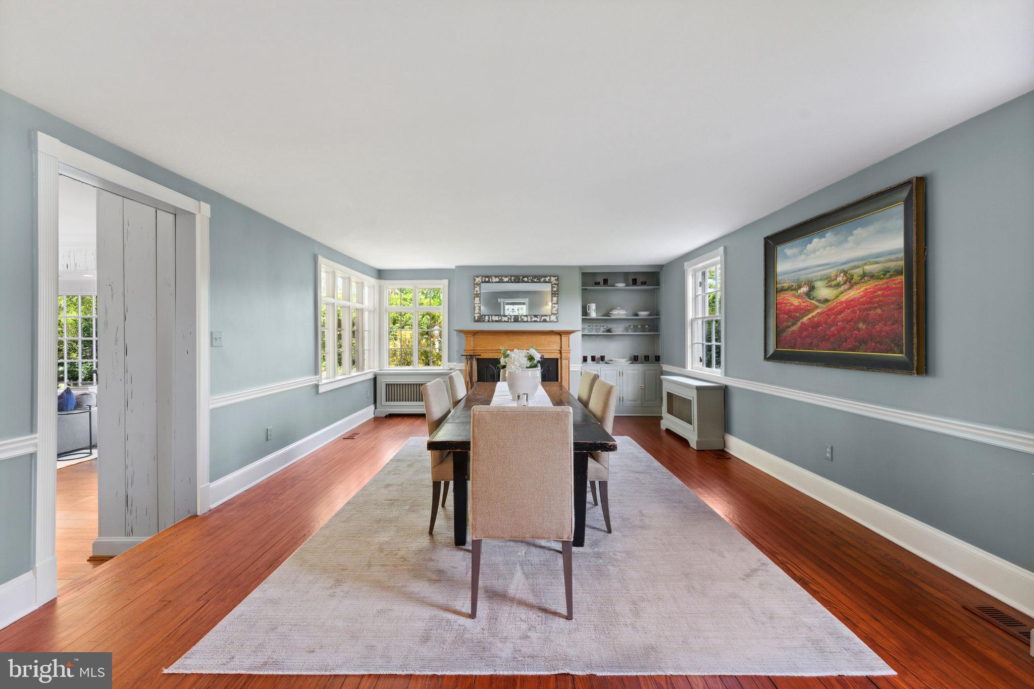 MCLEAN ESTATES - Residential