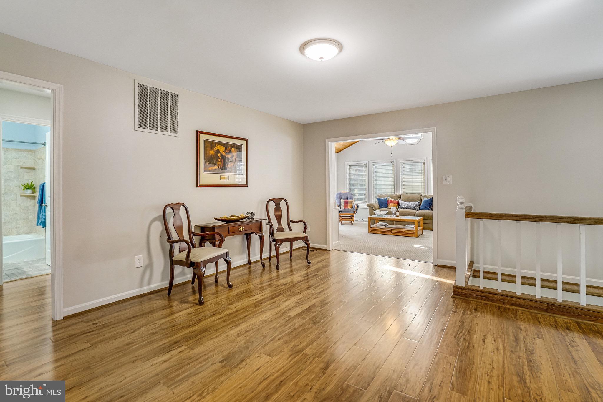 ROLLING VALLEY - Residential