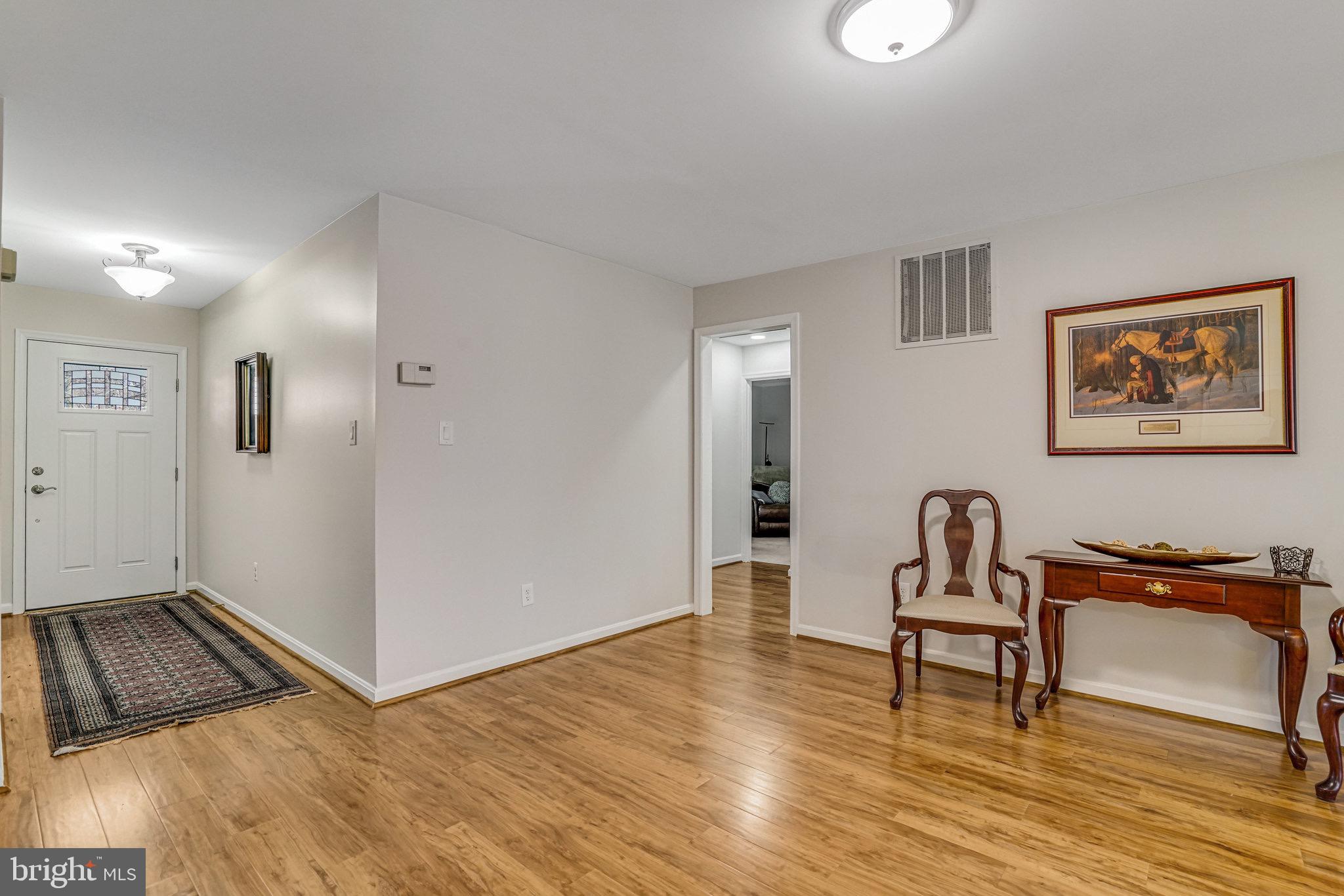 ROLLING VALLEY - Residential