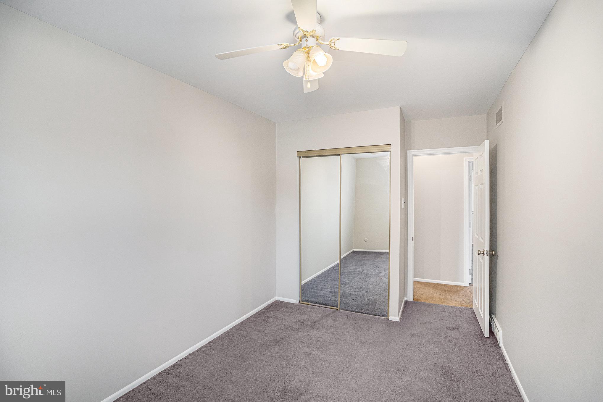 BUSTLETON - Residential