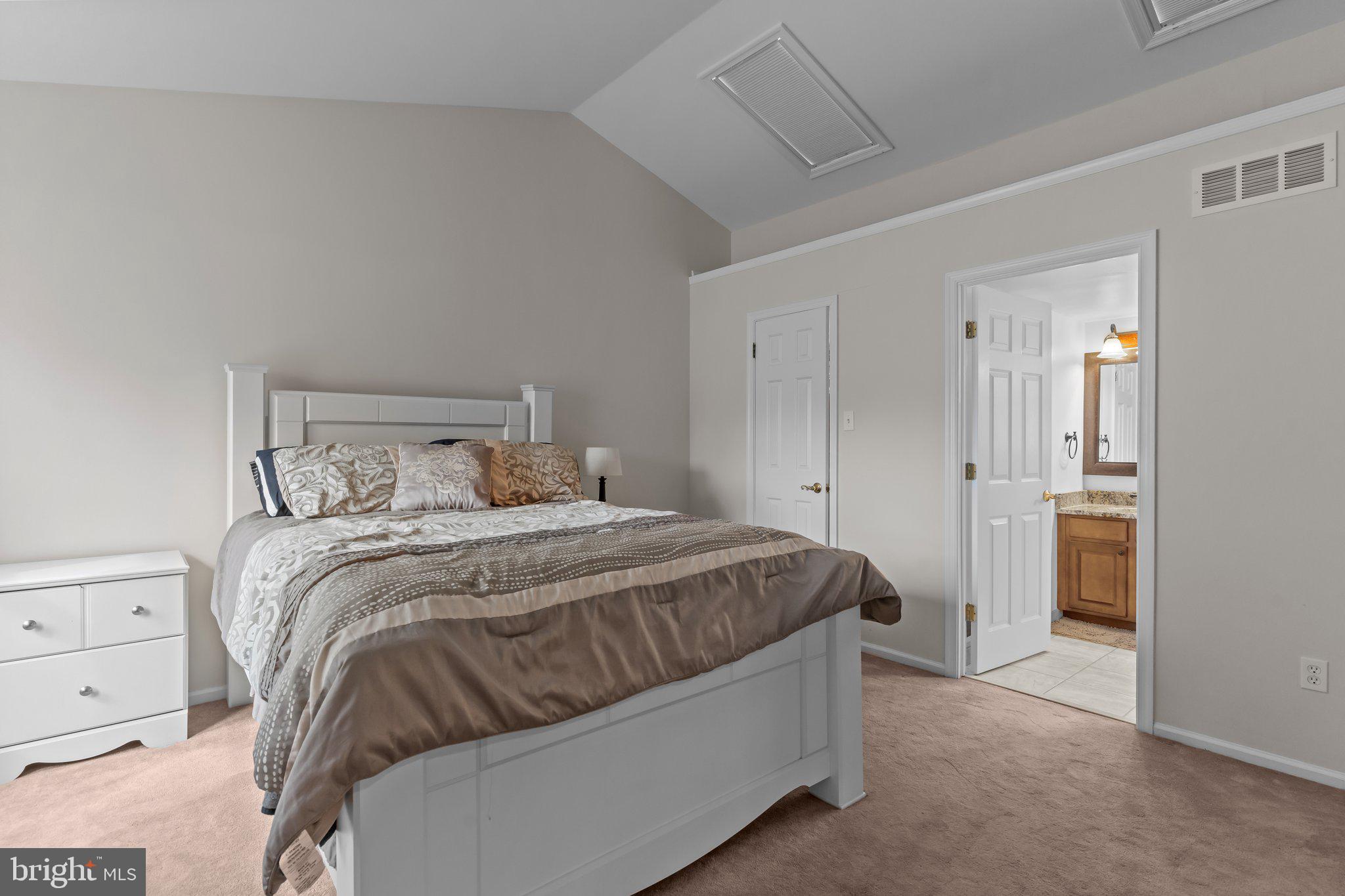 TANGLEWOOD - Residential