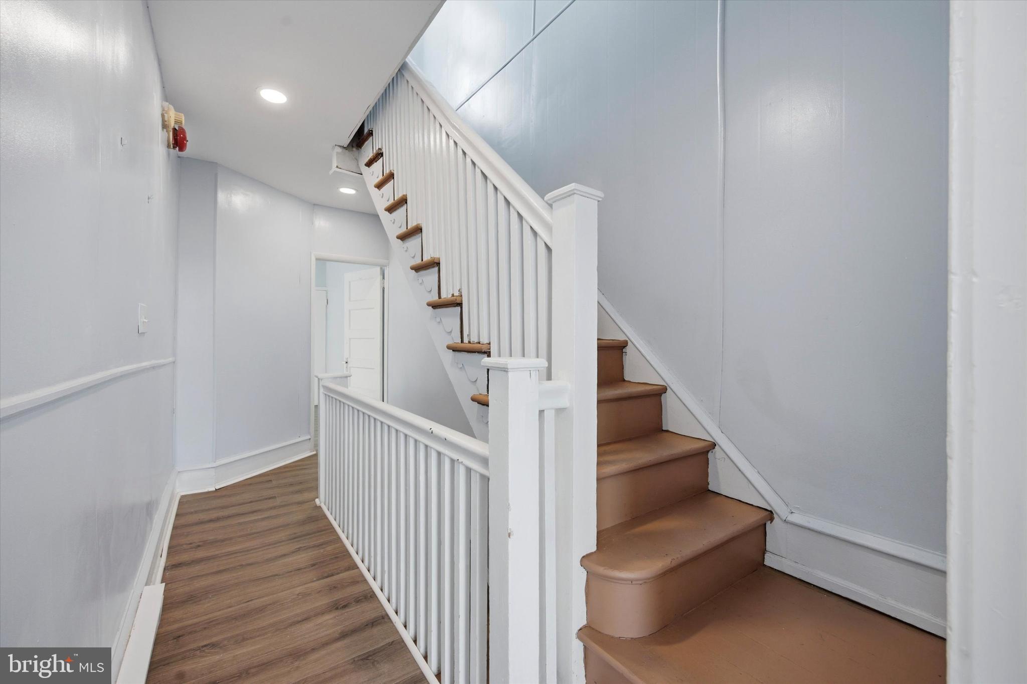 COBBS CREEK - Residential Income