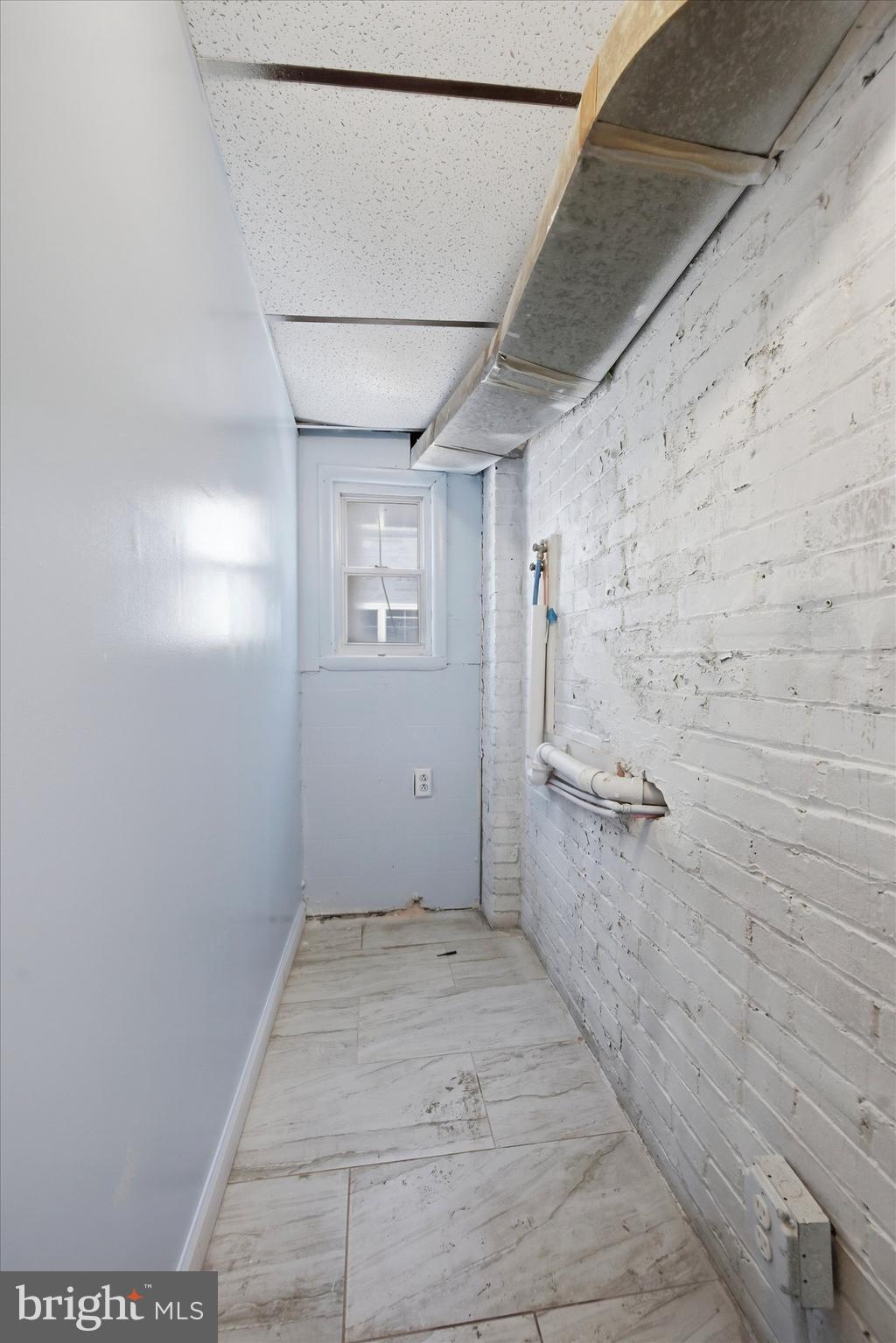 COBBS CREEK - Residential Income