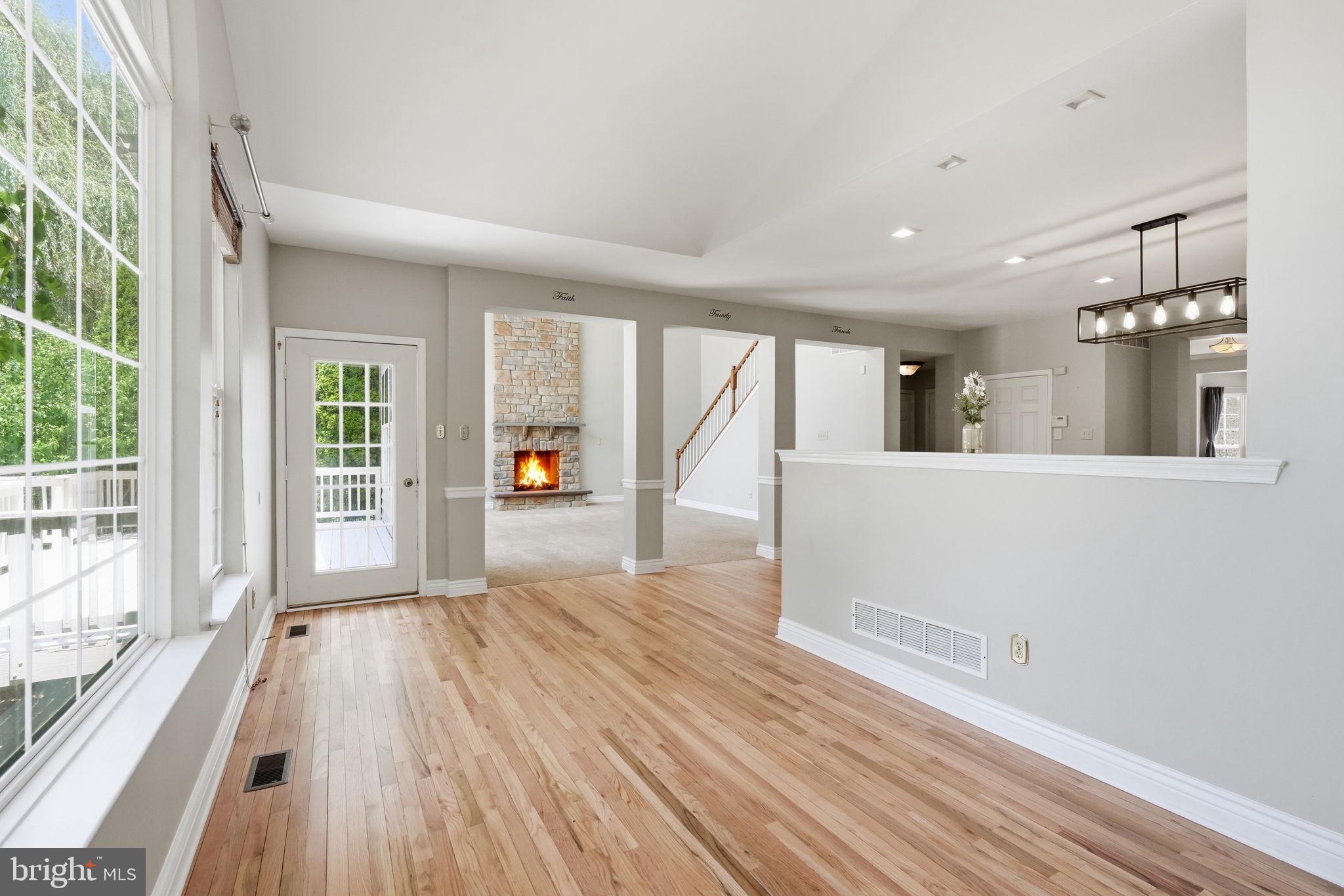 COVENTRY GREENE - Residential