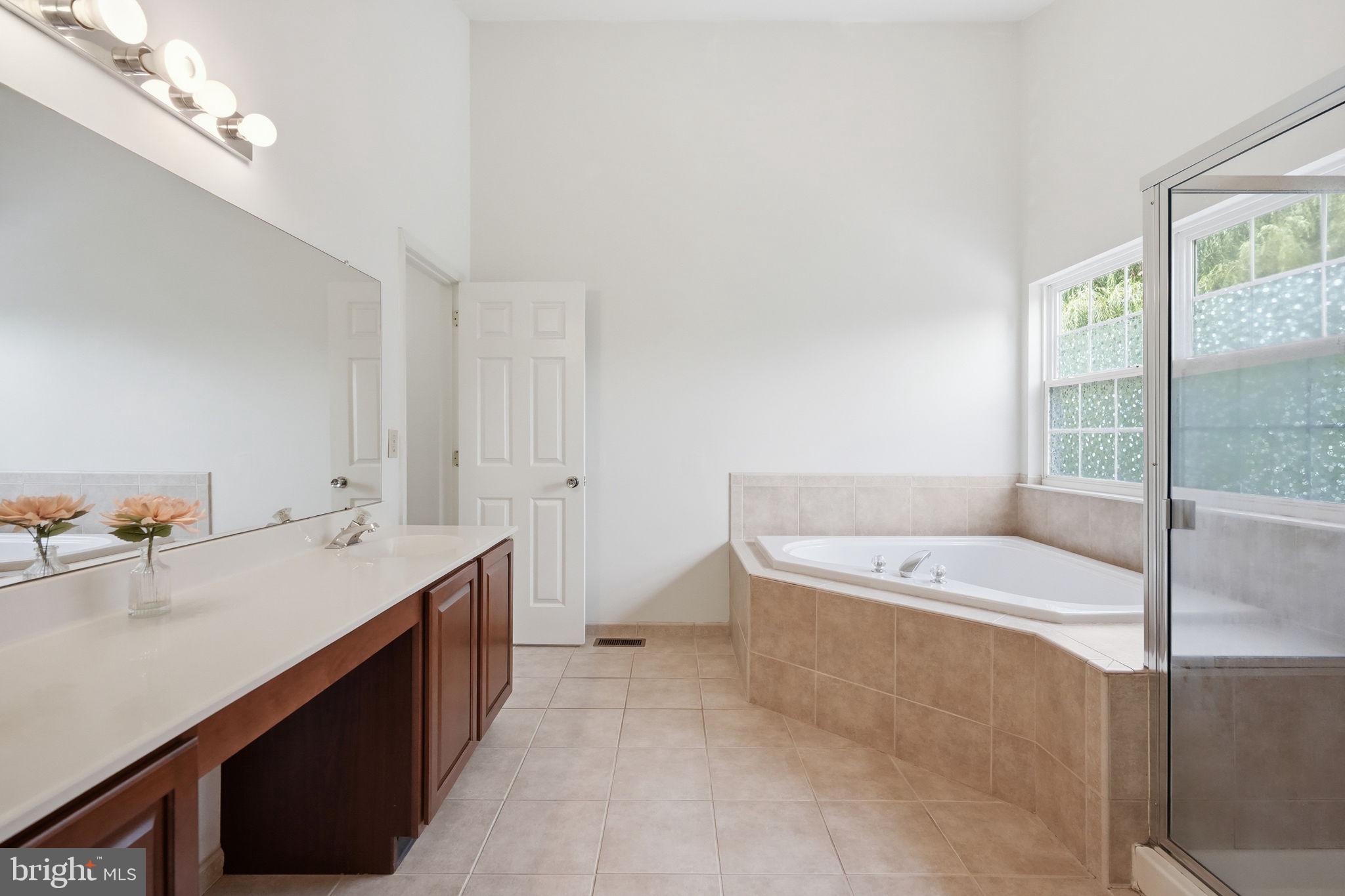 COVENTRY GREENE - Residential