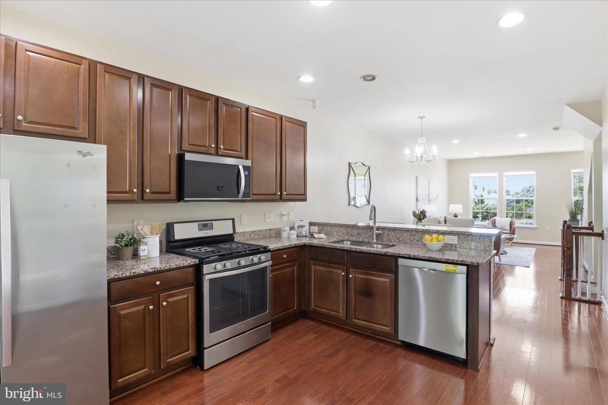 CHERRY HILL CROSSING CONDOMINIUM - Residential
