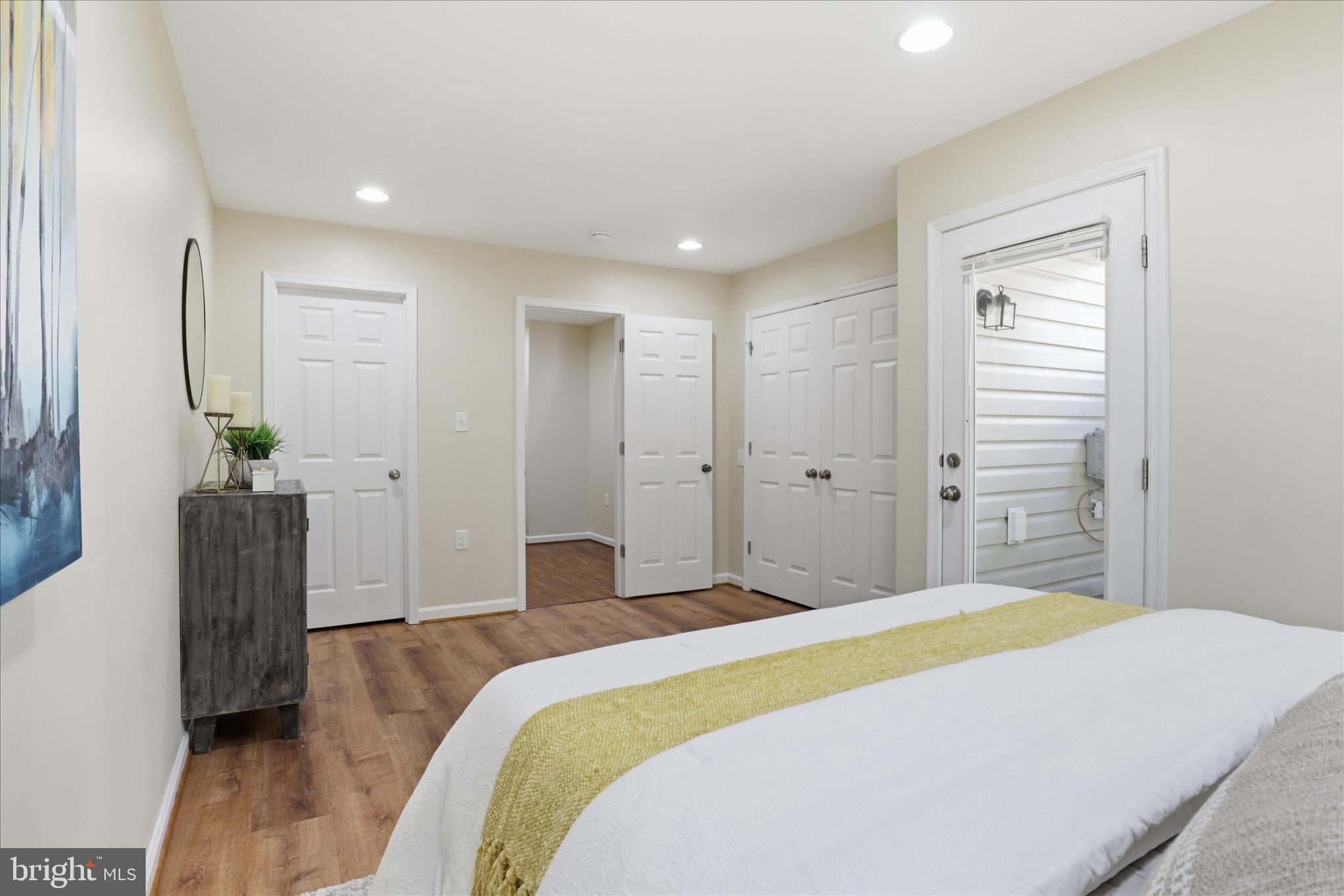 CHERRY HILL CROSSING CONDOMINIUM - Residential