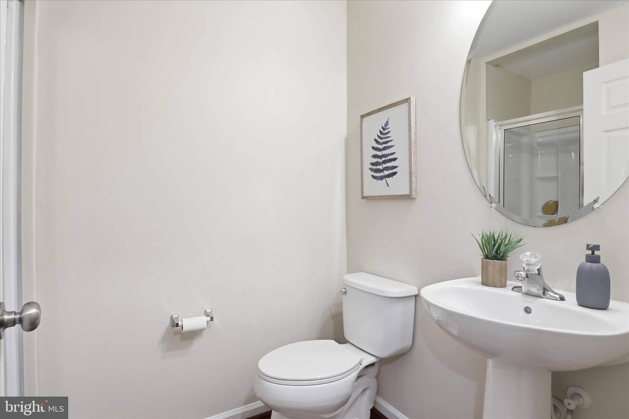 CHERRY HILL CROSSING CONDOMINIUM - Residential