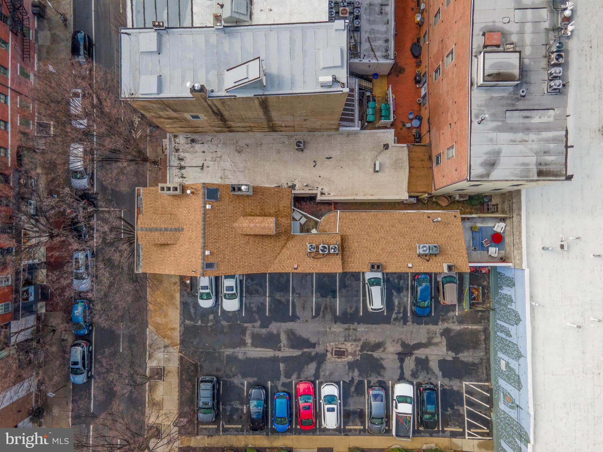 OLD CITY - Commercial Sale