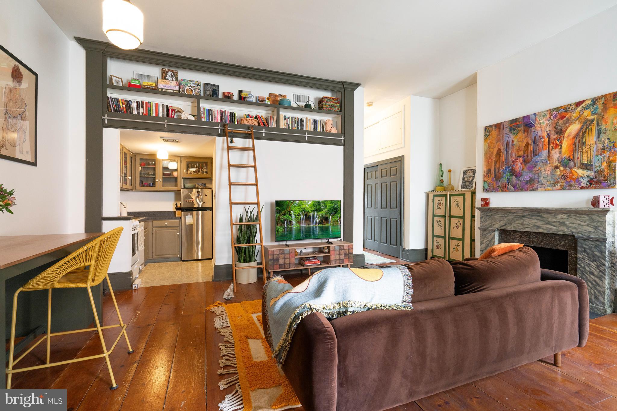OLD CITY - Commercial Sale