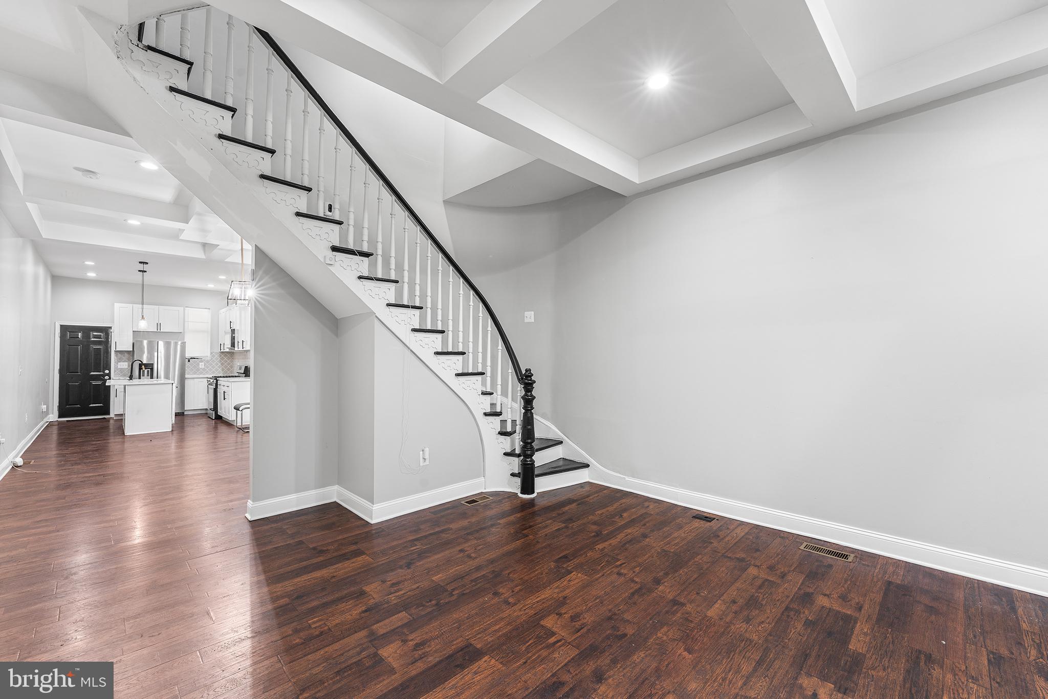 BROADWAY - Residential