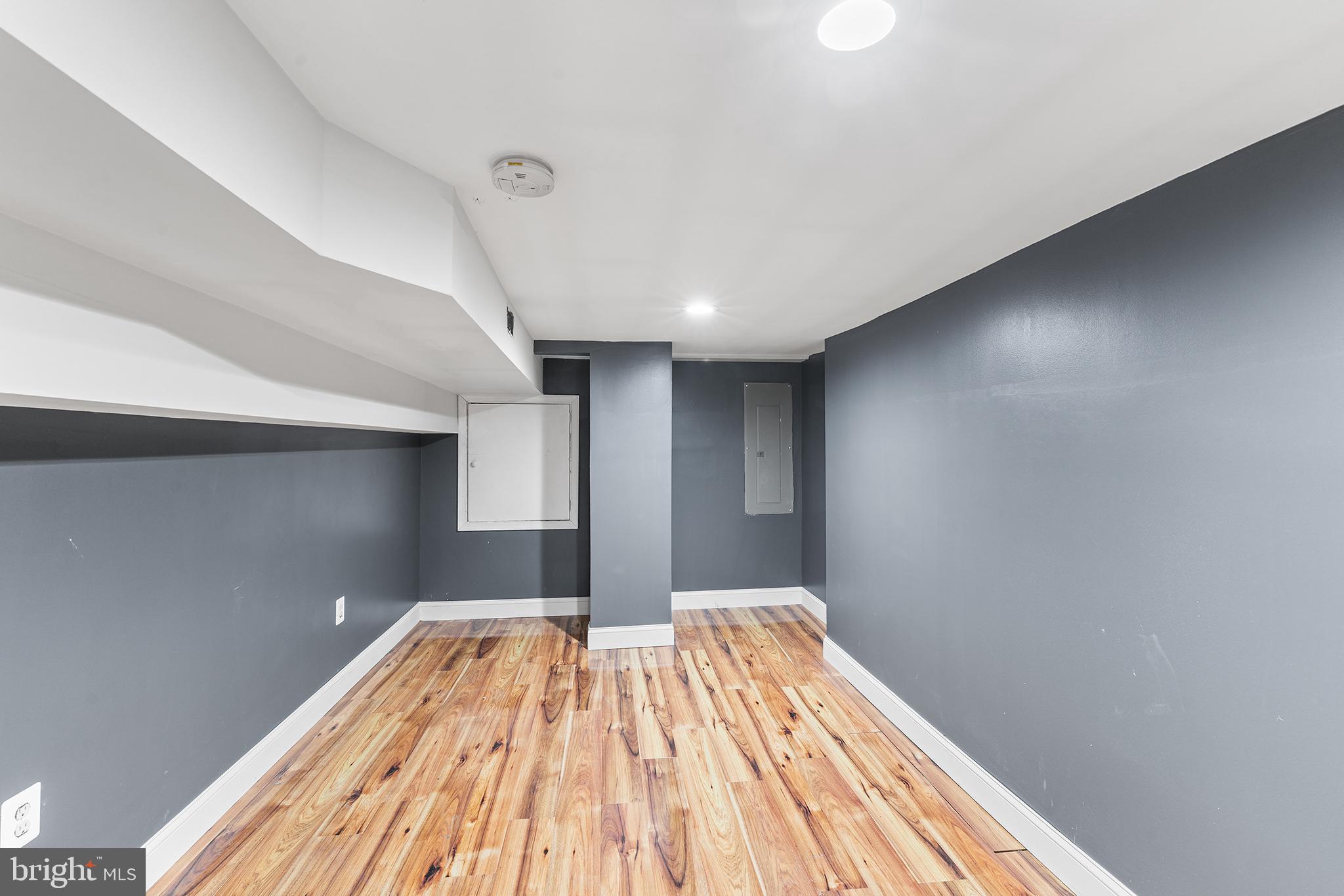 BROADWAY - Residential
