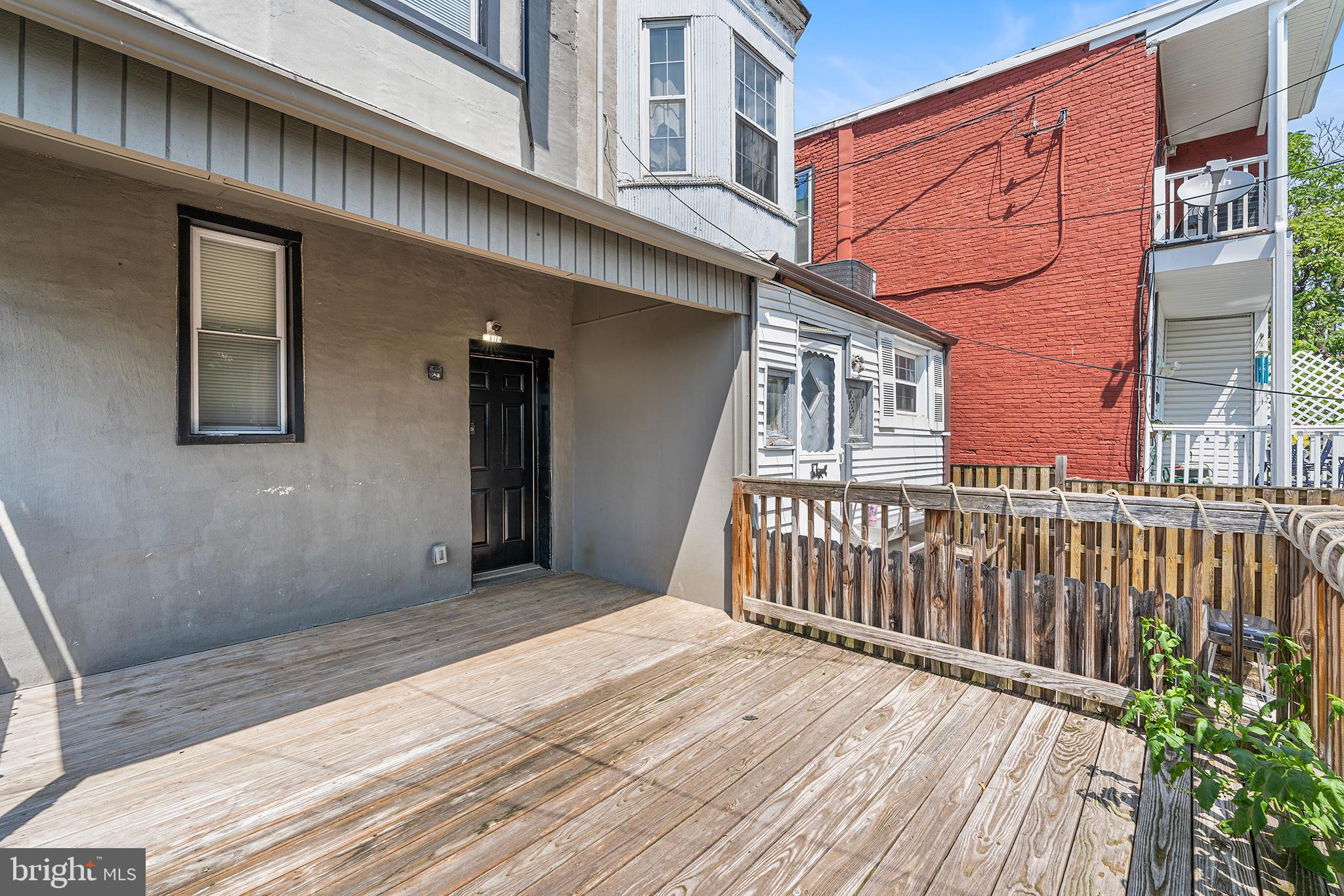 BROADWAY - Residential