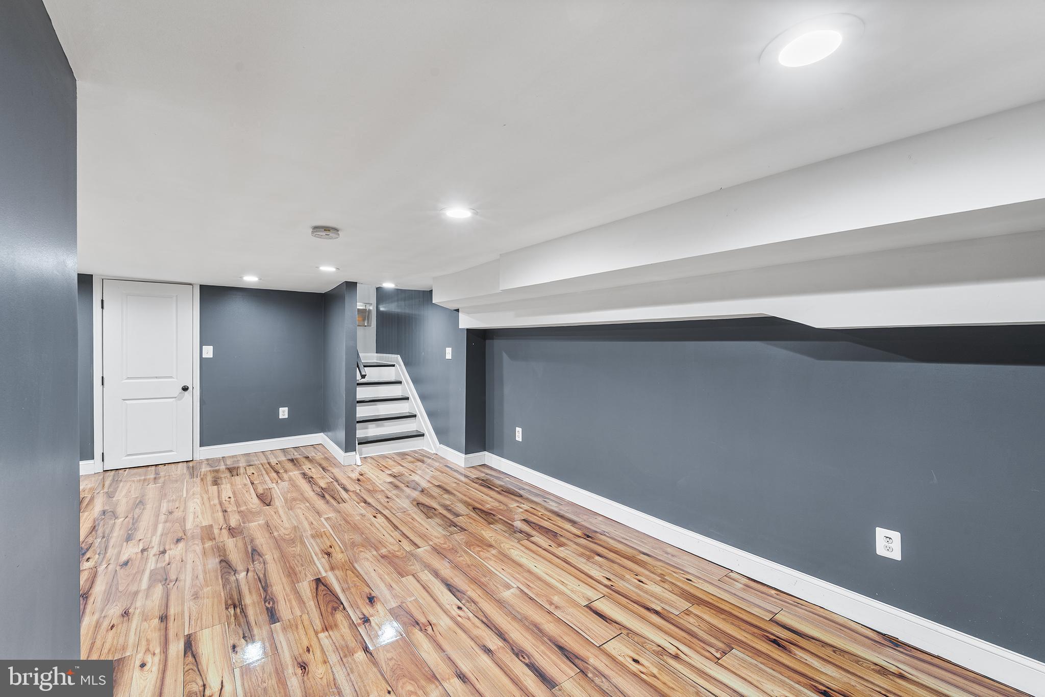 BROADWAY - Residential