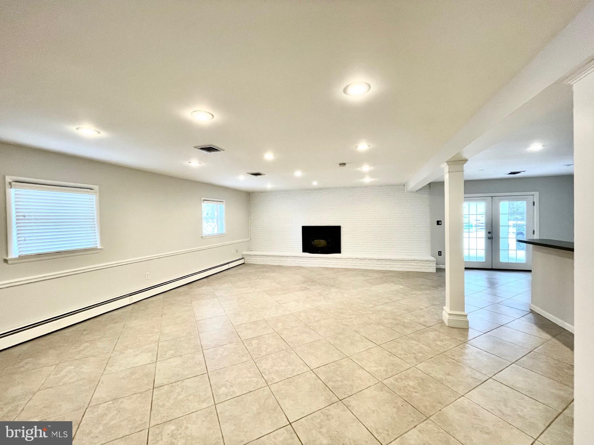 BEAU RIDGE - Residential Lease