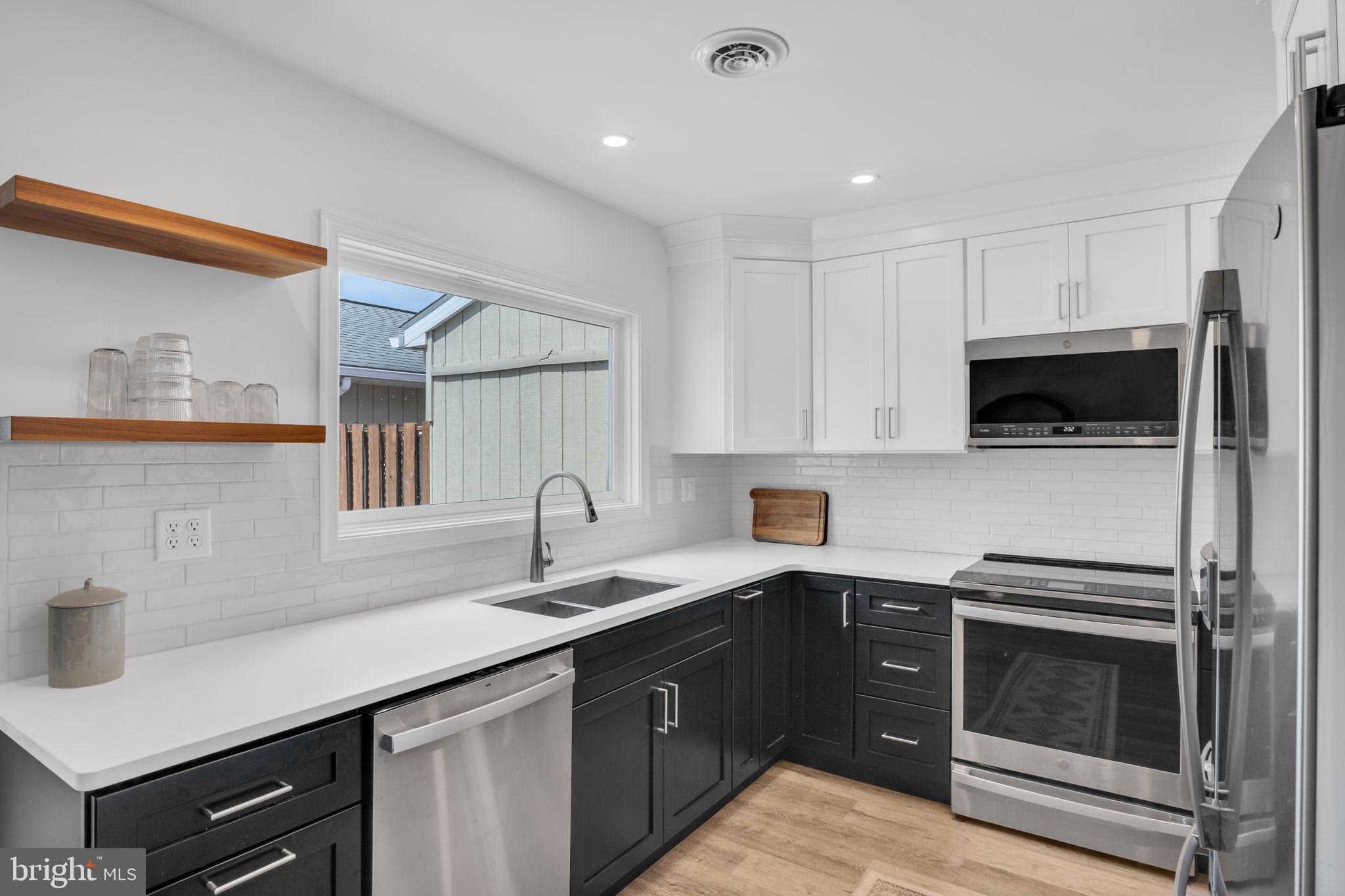 DELANCEY COURT - Residential