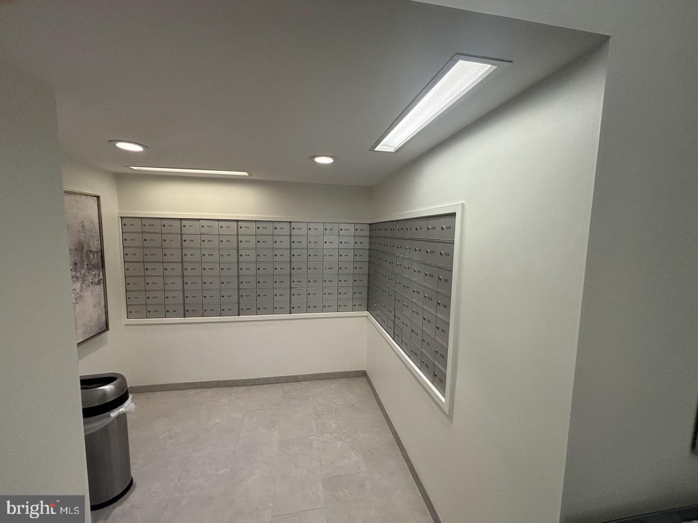 ENCORE OF MCLEAN - Residential Lease